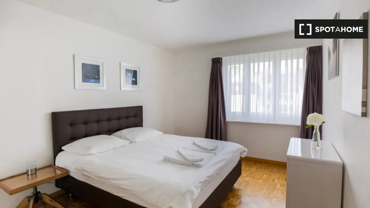 Discover, visit and rent your new home online with full confidence. - Photo 5 of 11