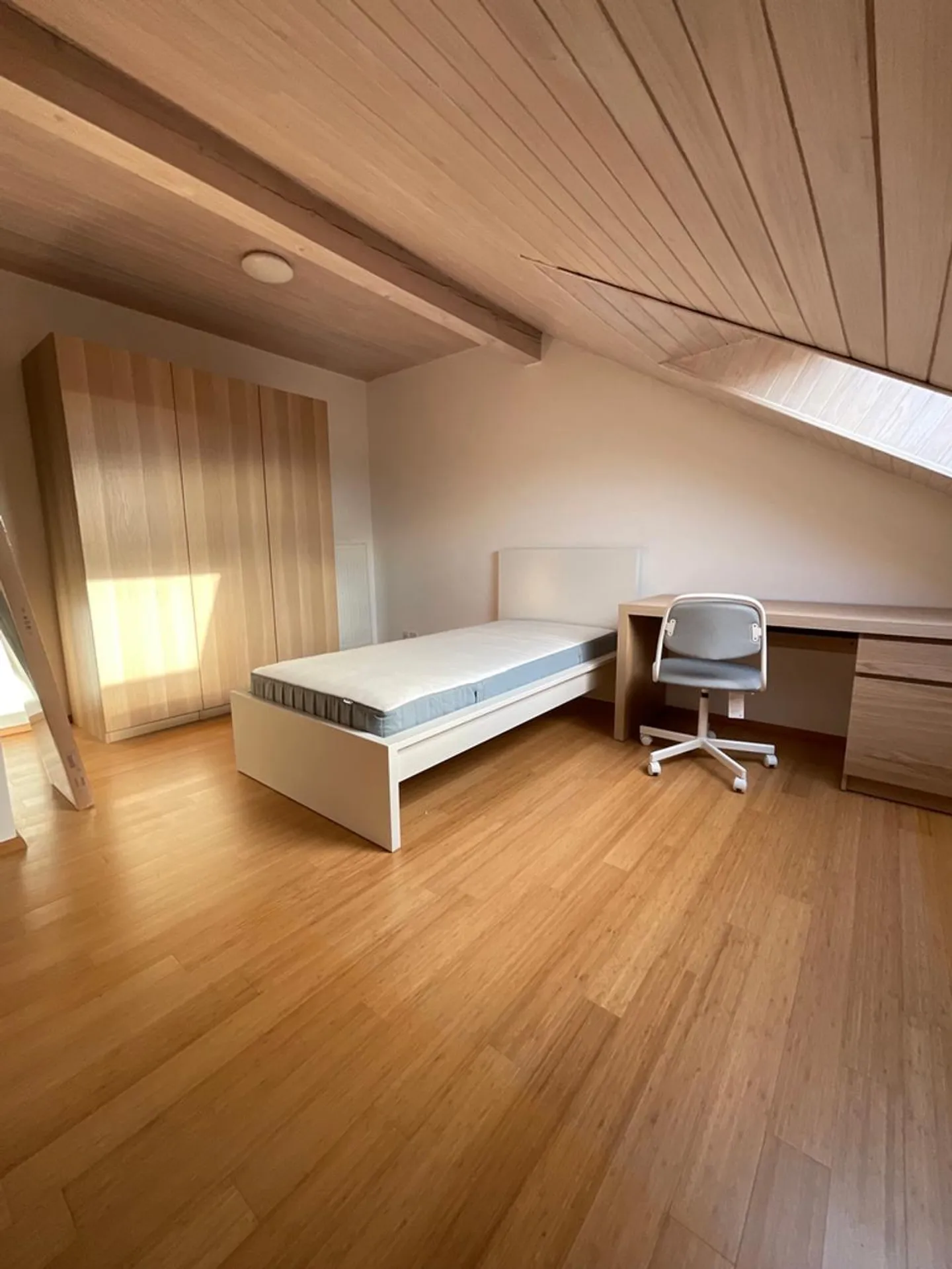 5 chambres meublées à neuf à louer à 1024 Ecublens (VD) - Photo 10 sur 12