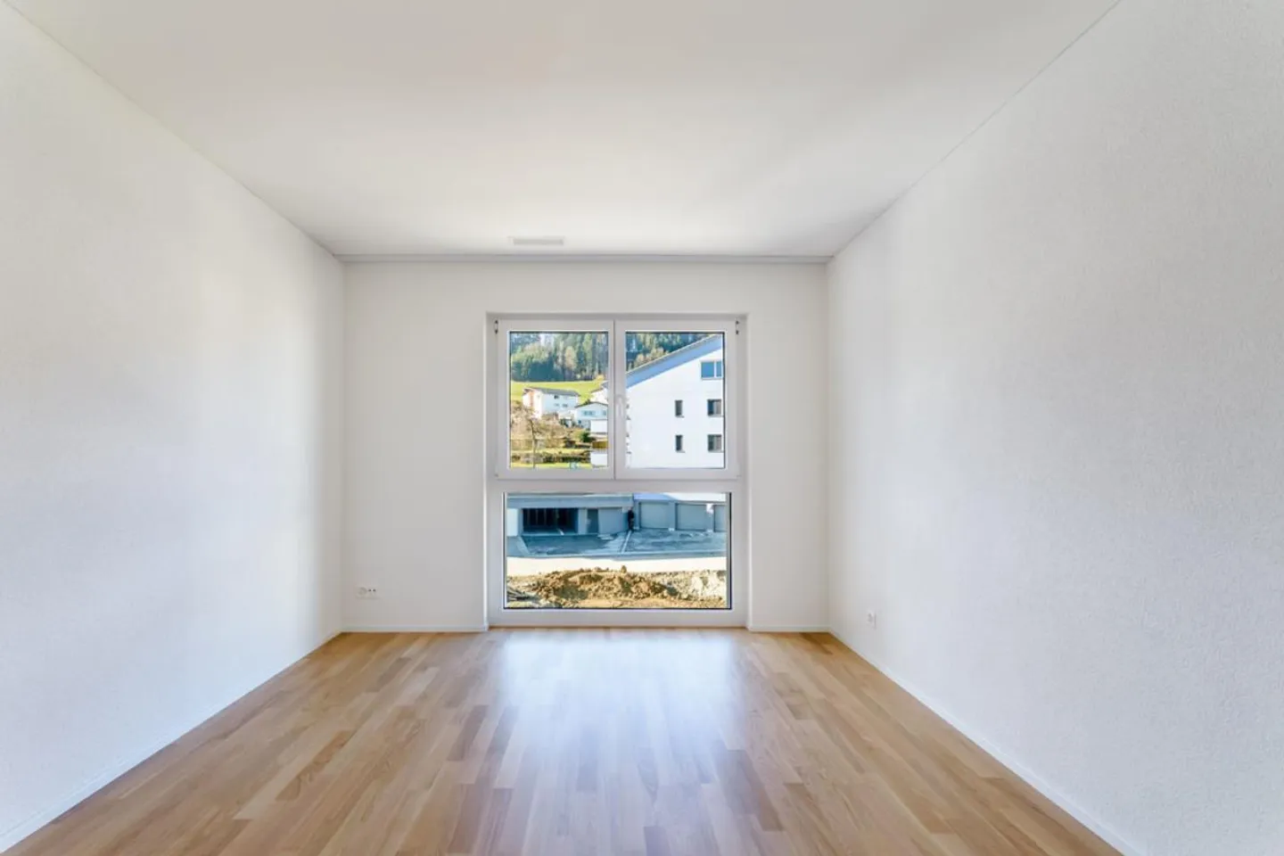 2.5-Room Garden Apartment - Comfort Guaranteed! - Photo 2 of 4