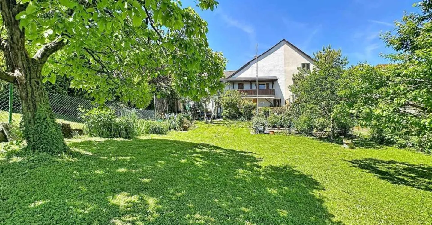 Maison Charmante avec Potentiel - Photo 1 sur 13