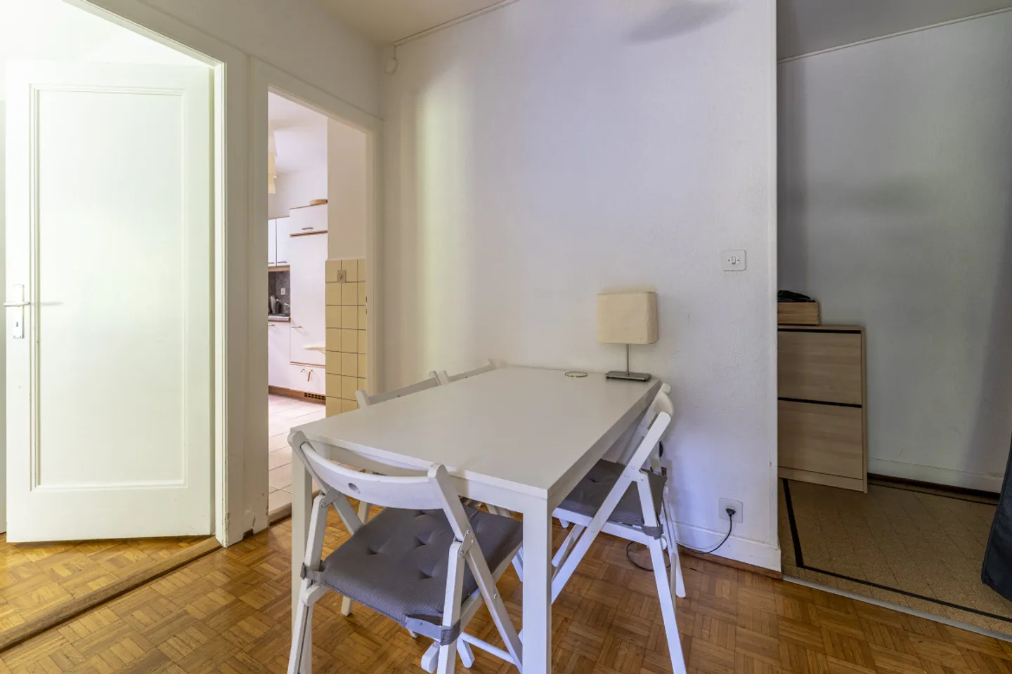 Renovated Apartments in Lausanne - Photo 4 of 5