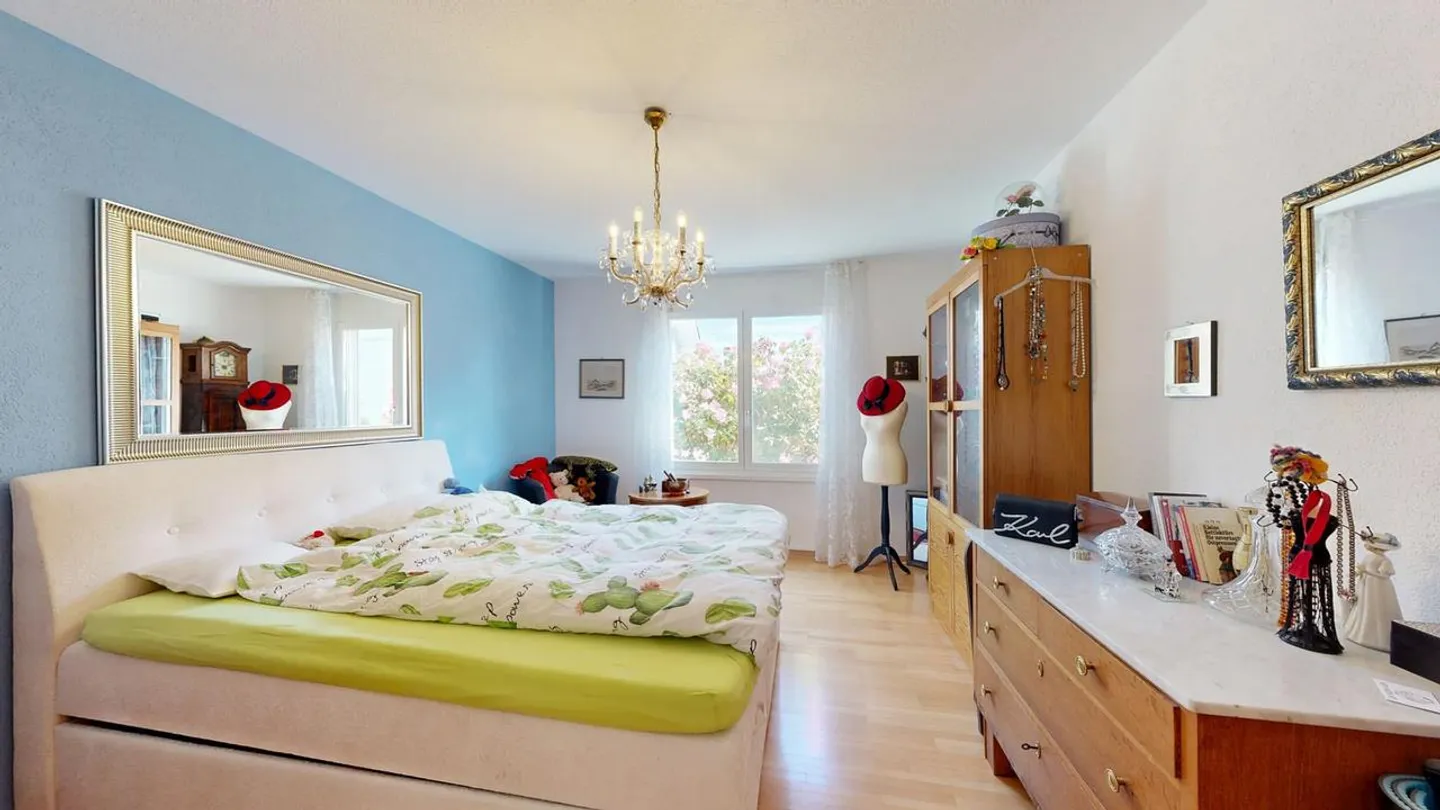 Beautiful 5.5-room semi-detached house with carport and Swedish stove - Photo 6 of 13