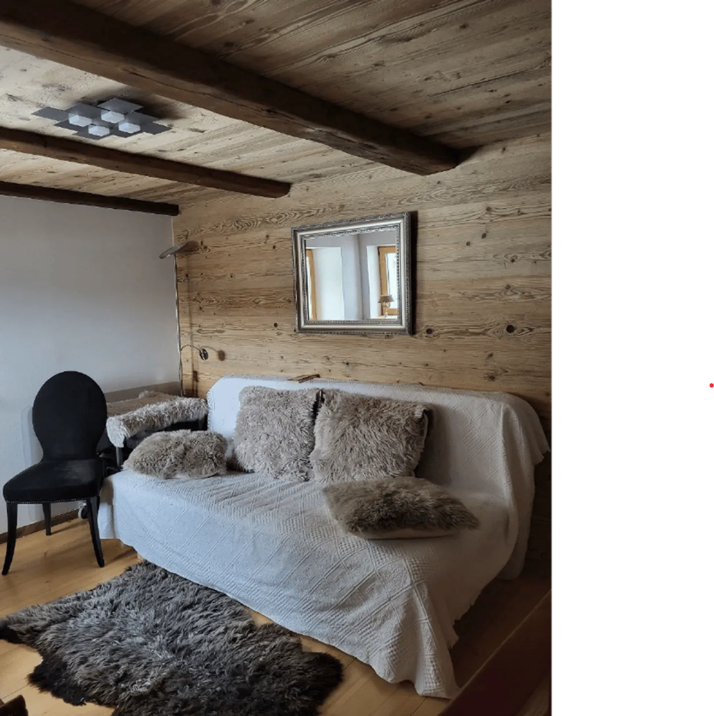 Triplex in una casa di villaggio - Foto 4 di 10