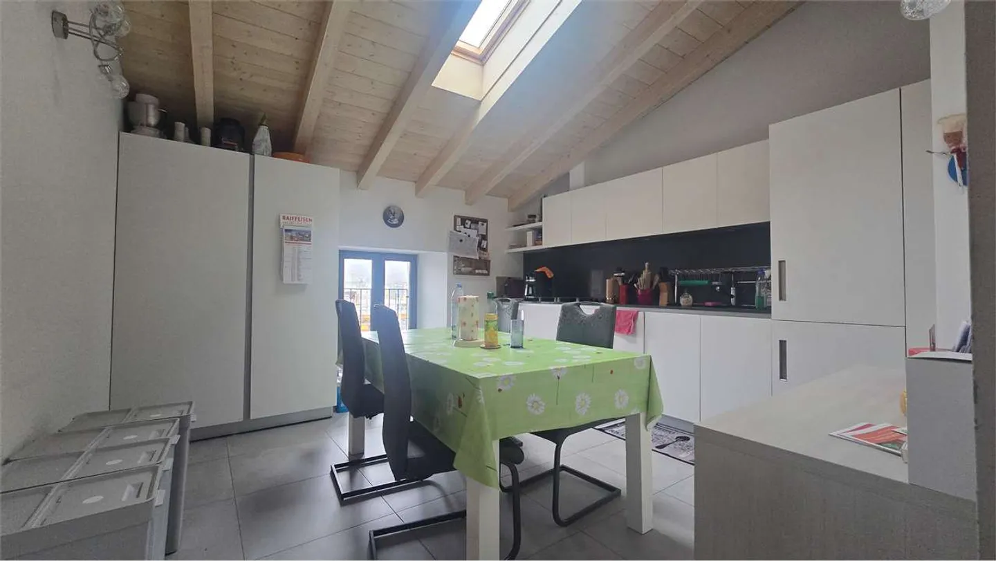 Nuovo appartamento di 3,5 stanze - Foto 2 di 5