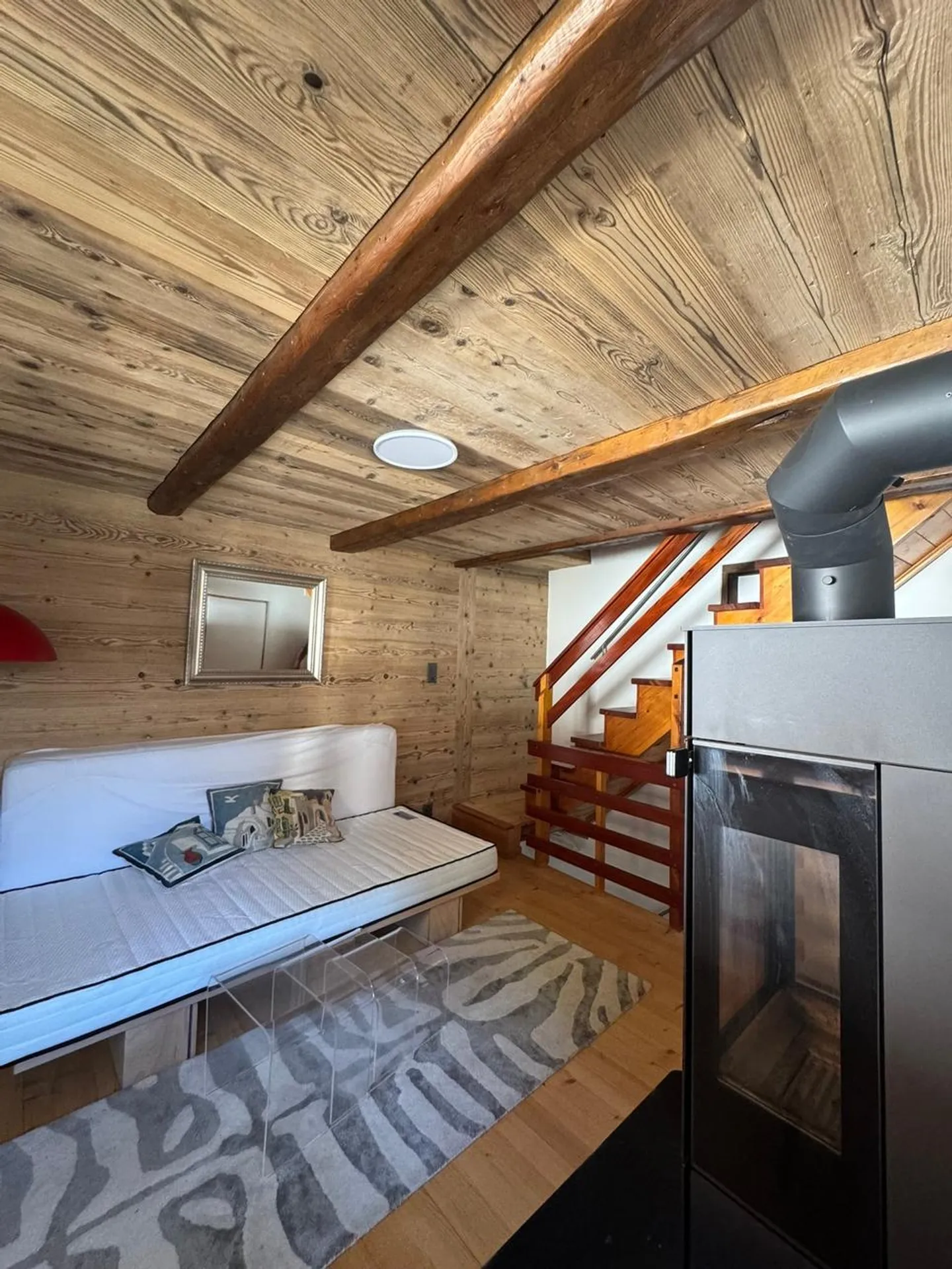 Triplex in una casa di villaggio - Foto 5 di 10