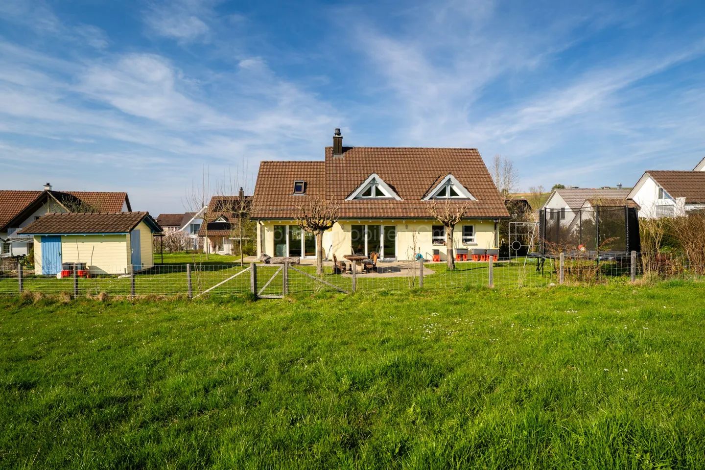 Charmantes Freistehendes Haus in Flaach - Foto 25 von 26
