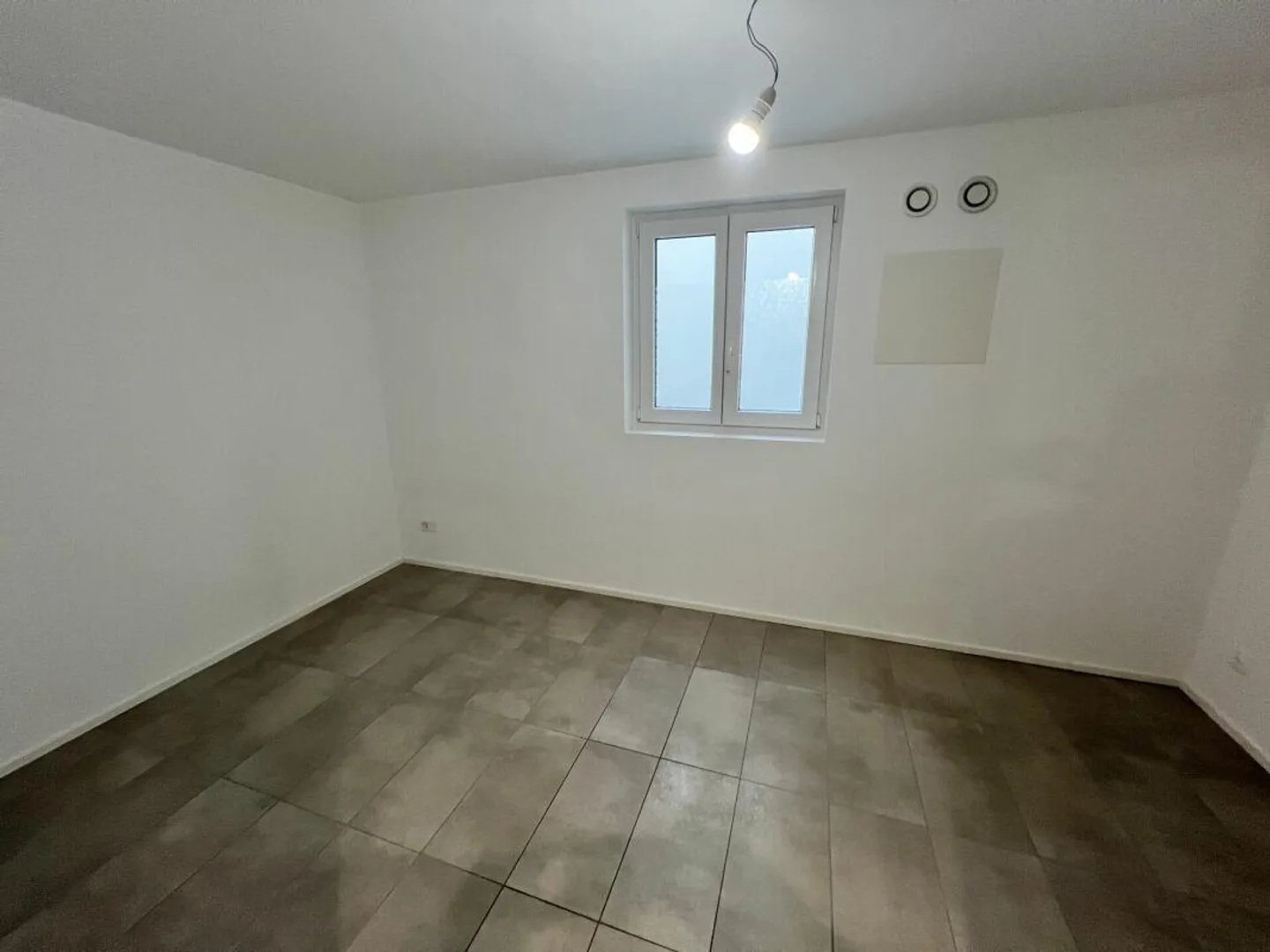 Appartamento al 2° piano, 4,5 stanze con terrazza - Foto 8 di 13