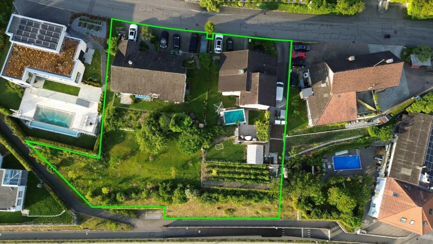 Terreno edificabile attraente con potenziale per oltre 2.200 m² - Foto 6 di 6