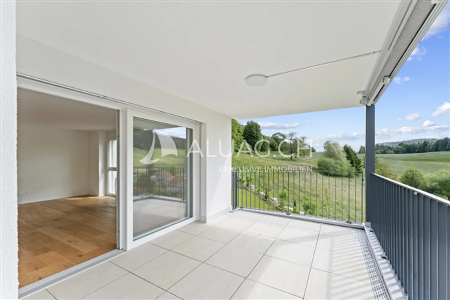 NOUVEAU 4.5 PIÈCES AVEC RACCORDEMENT NATUREL - Photo 6 sur 11