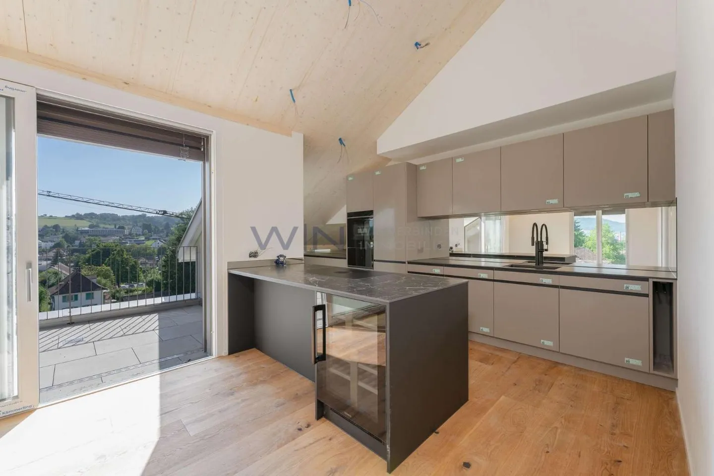 Attique de Luxe avec Vue Époustouflante - Photo 2 sur 10