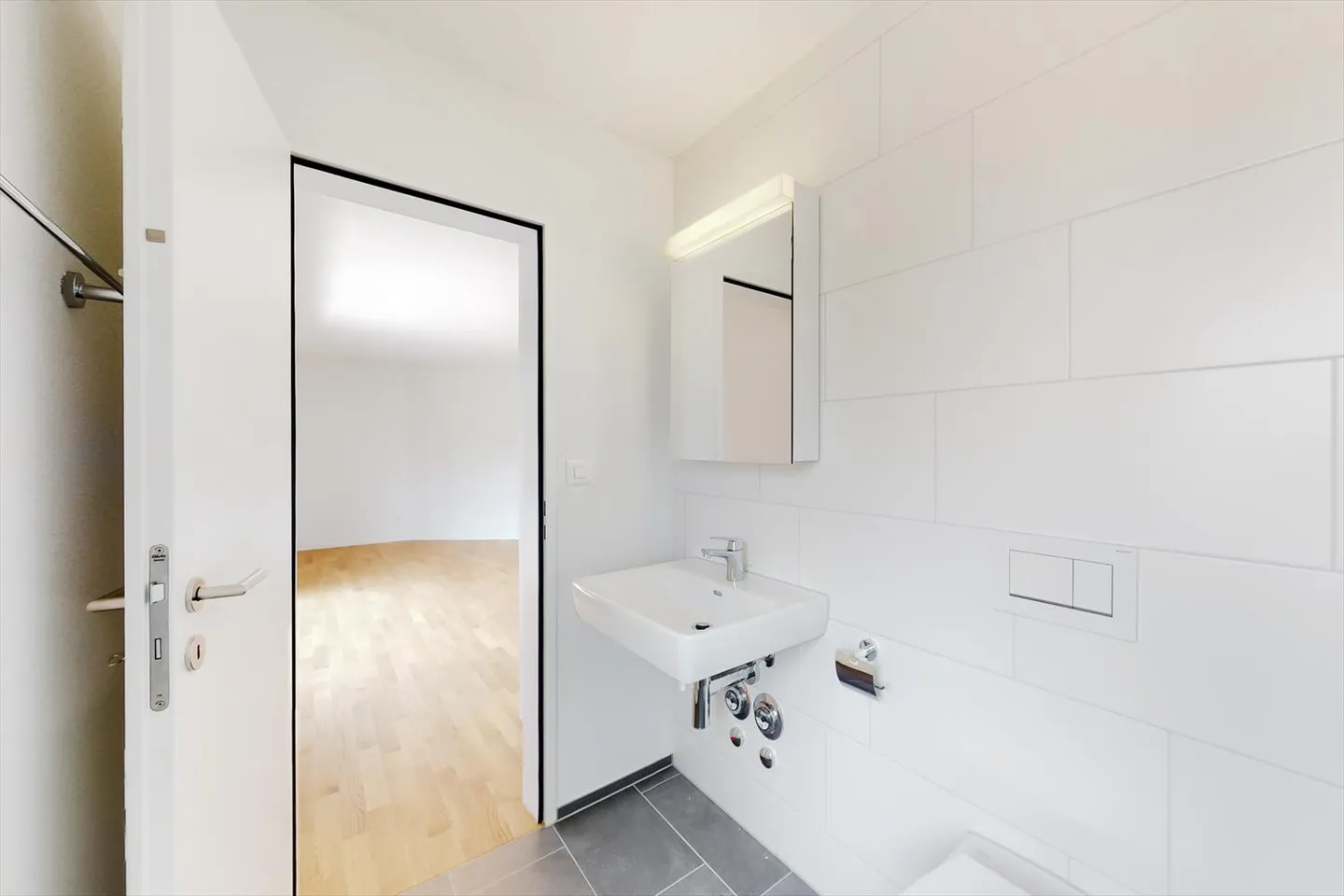 1-room apartment - Photo 7 of 8