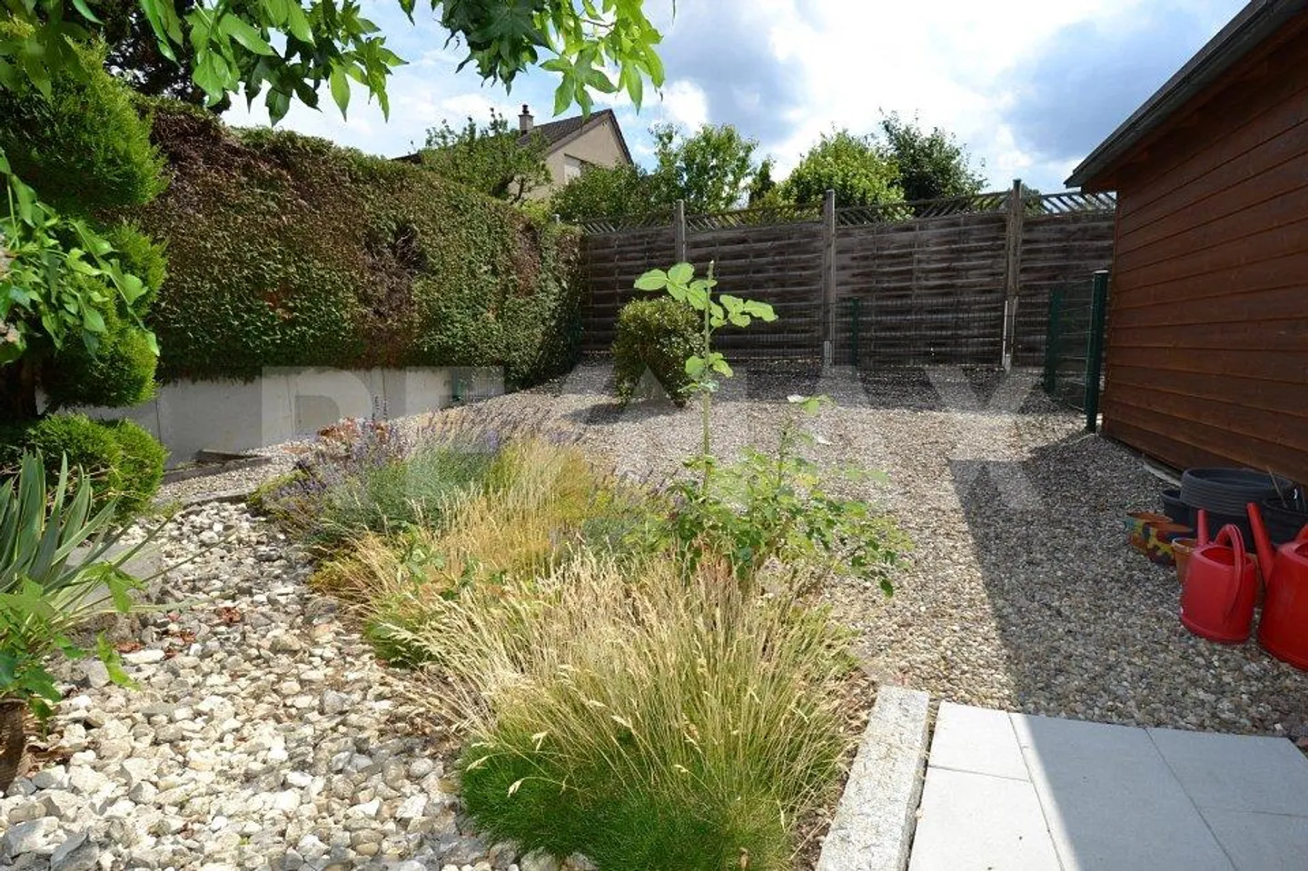 Charmantes Einfamilienhaus mit Garten - Foto 12 von 13