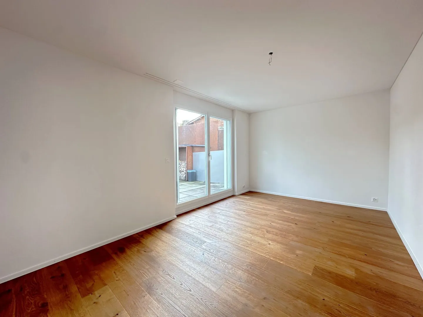 Affascinante casa in affitto di 4,5 stanze con grande terrazza a Wallenwil - Foto 4 di 13