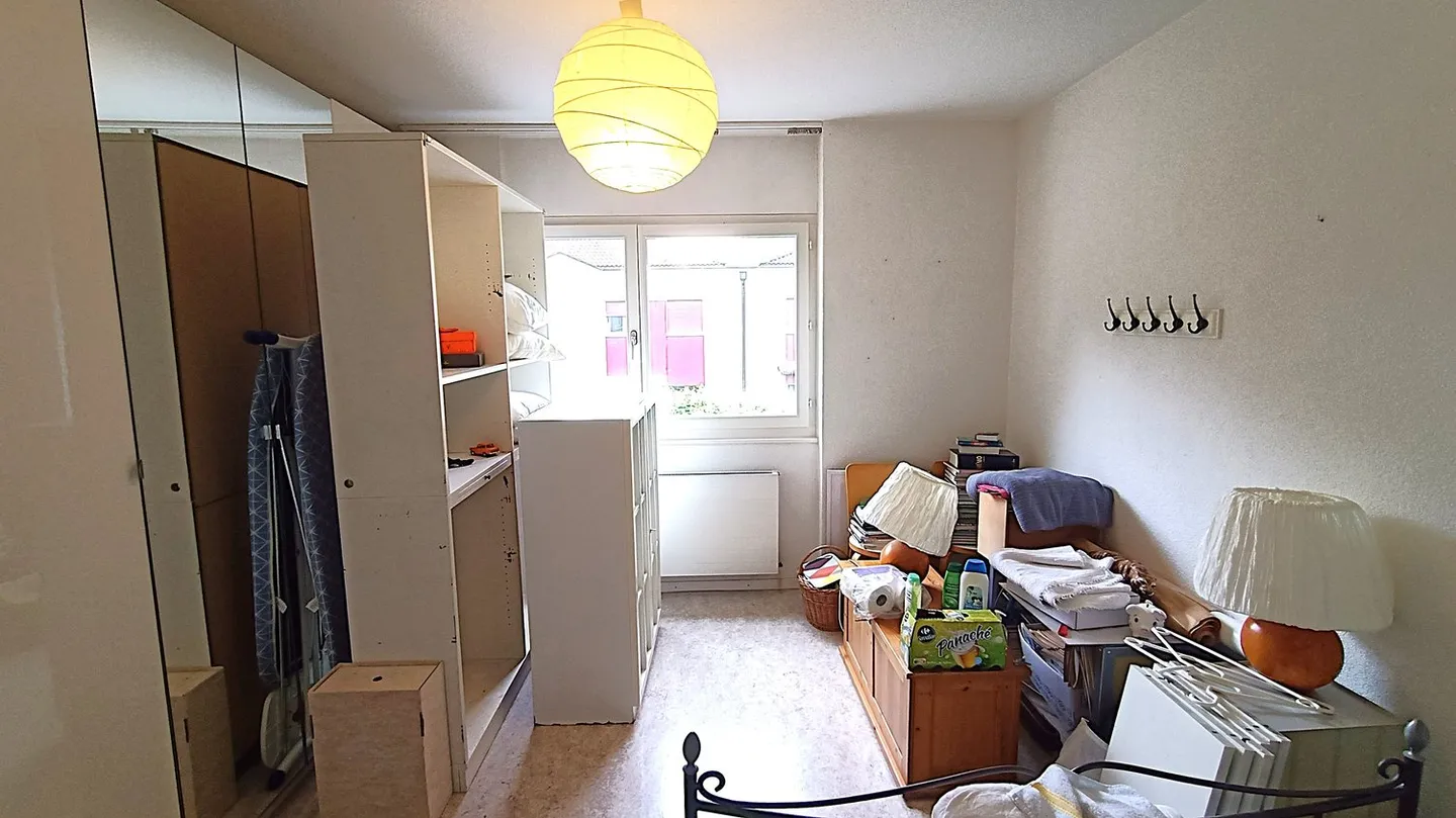 Bella villa a schiera con 2 terrazze est e ovest e giardino - disponibile immediatamente - Foto 9 di 16