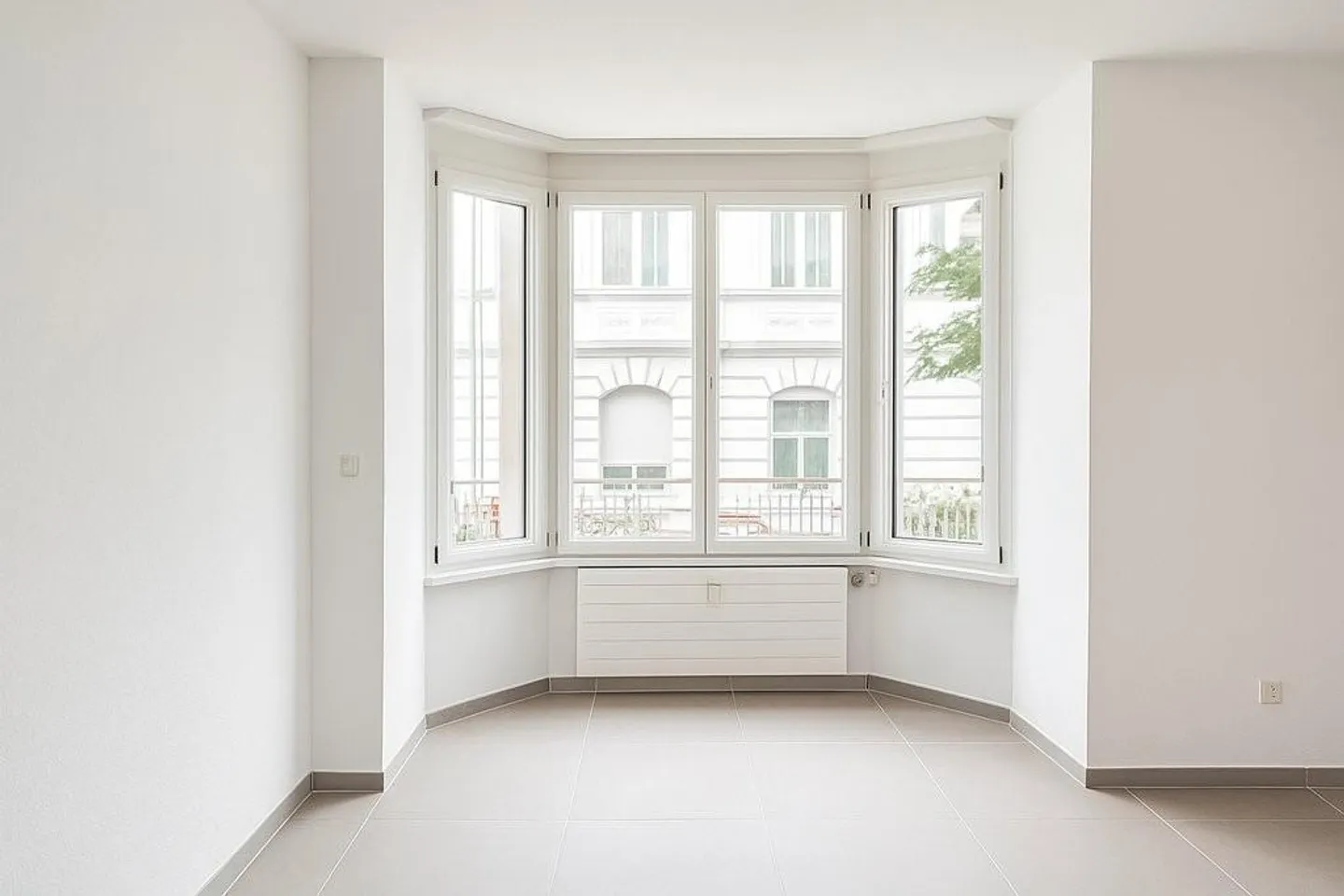 Renovated apartment in a quiet location near Rosenfeldpark - Photo 3 of 11