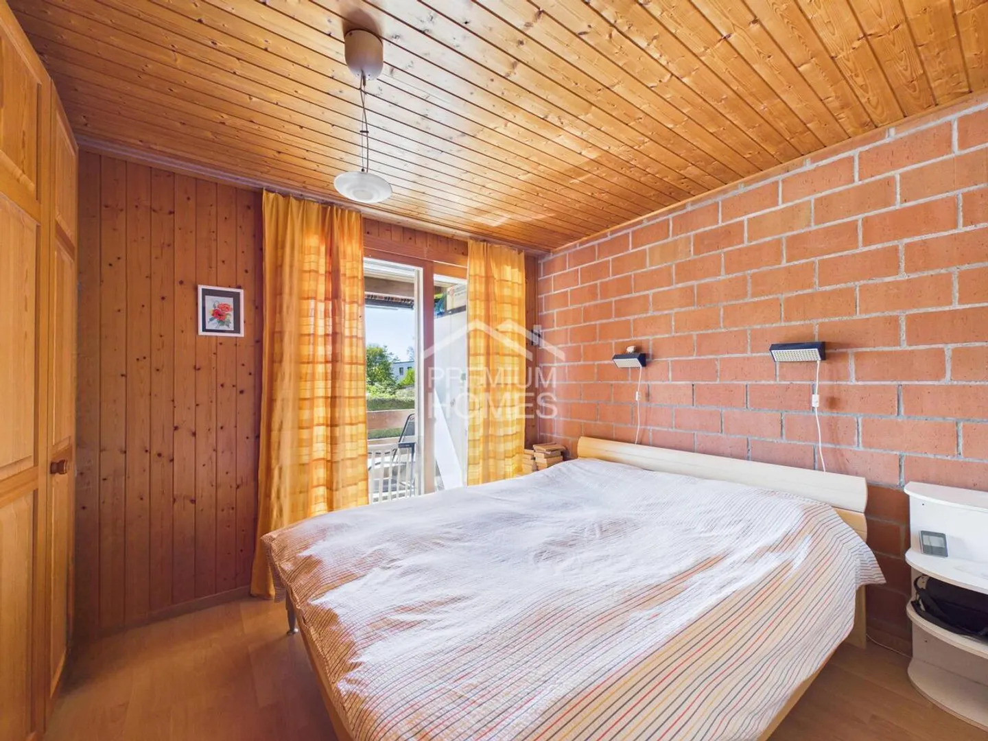 Your Retreat in the Green - Photo 4 of 9