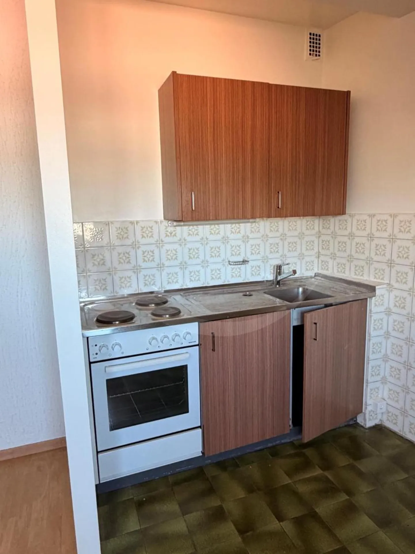 Charmant Appartement Sous Les Toits - Photo 2 sur 10