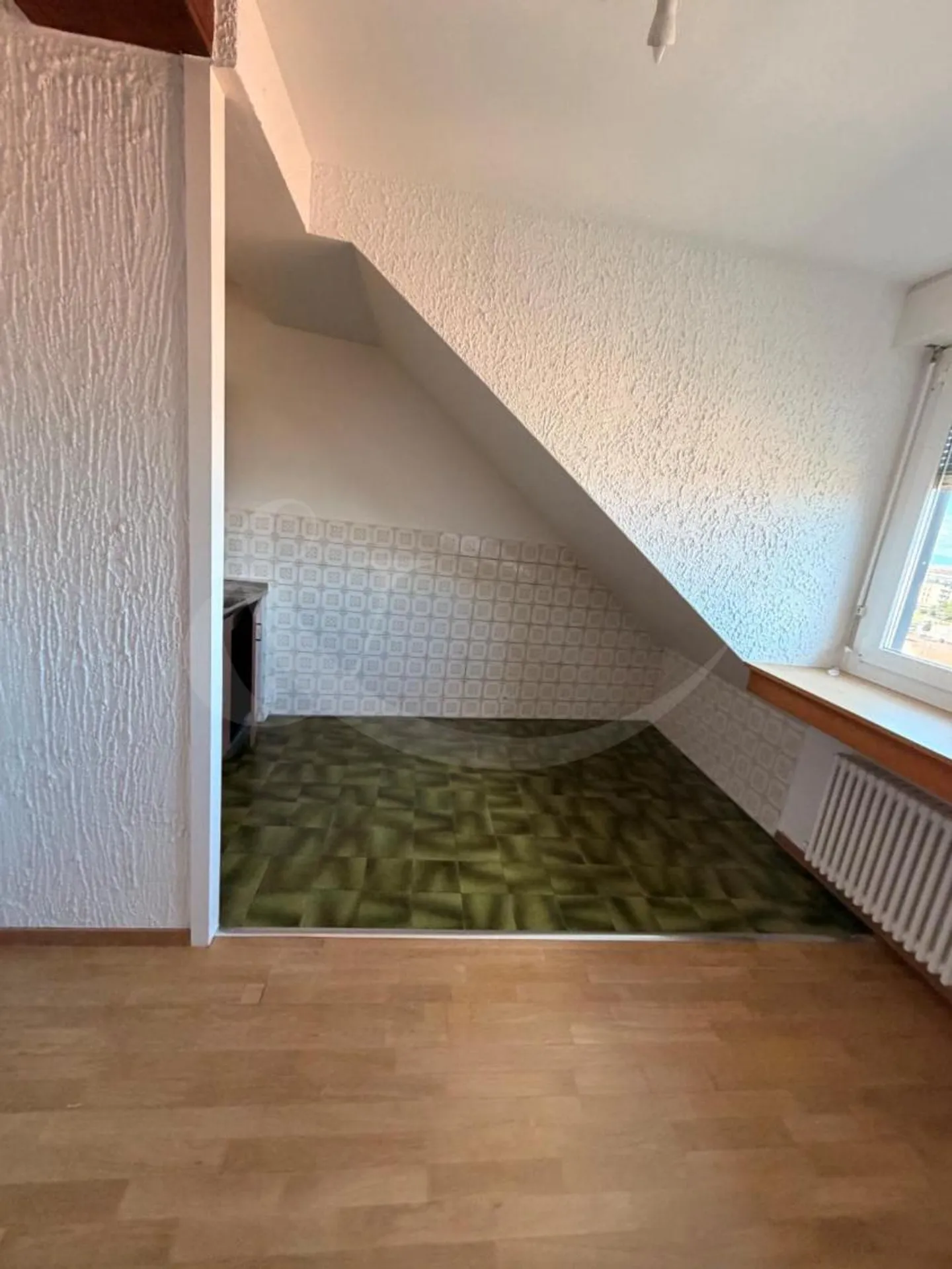 Charmant Appartement Sous Les Toits - Photo 6 sur 10