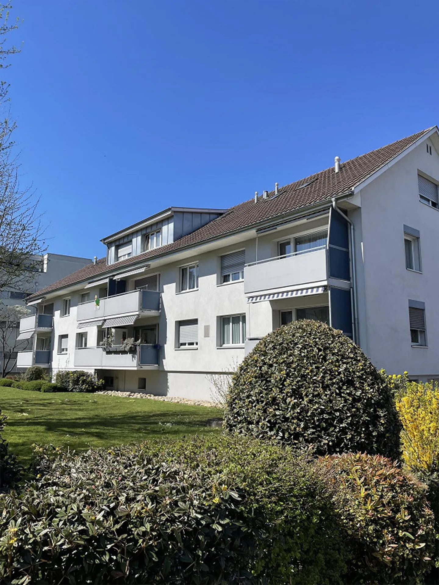 Beautiful 3-room apartment with two balconies - Photo 1 of 9