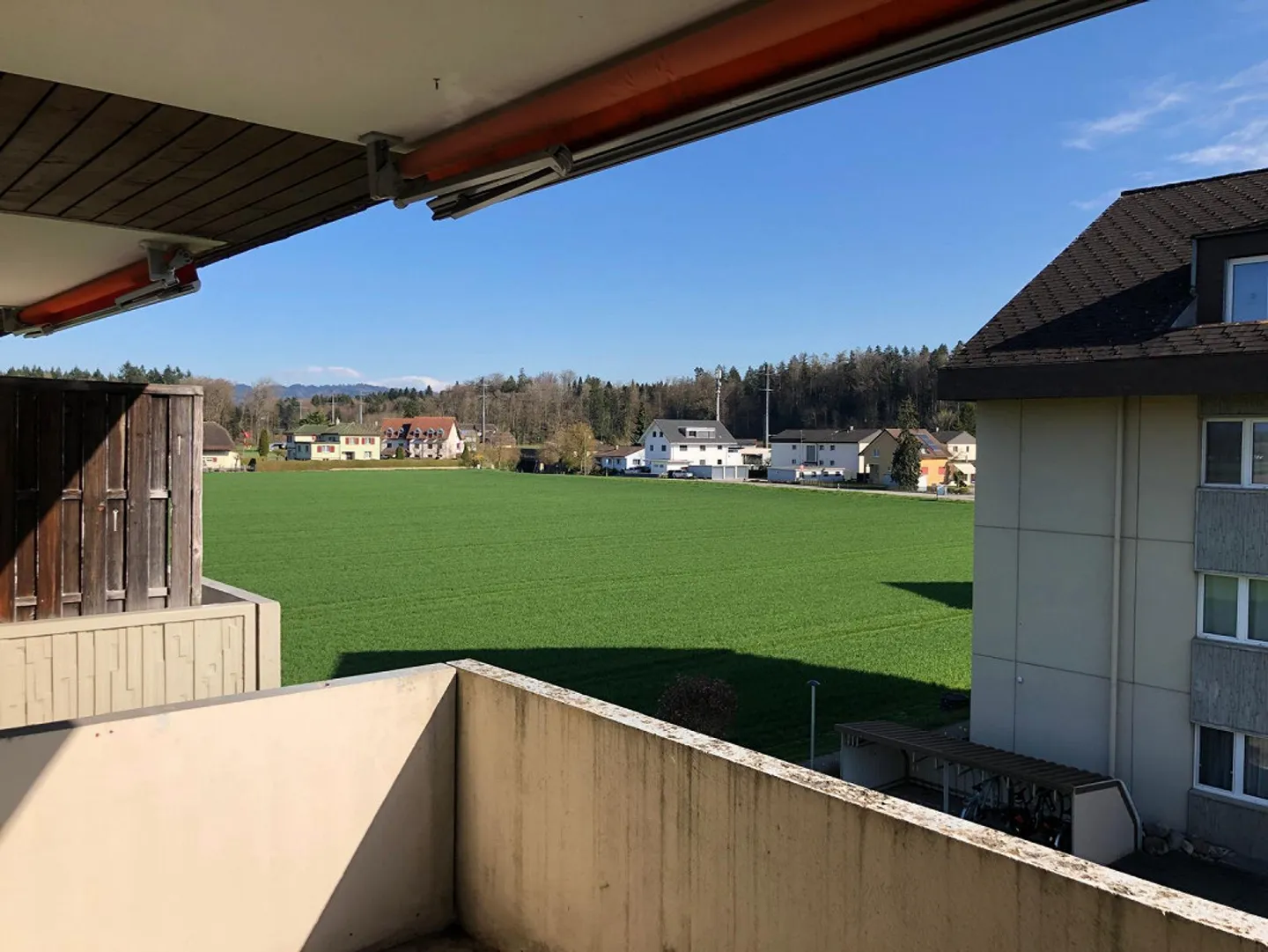 2 Mois Gratuits - Appartement 4.5 Pièces à Lyssach - Vivre dans un Bel Endroit - Photo 15 sur 18