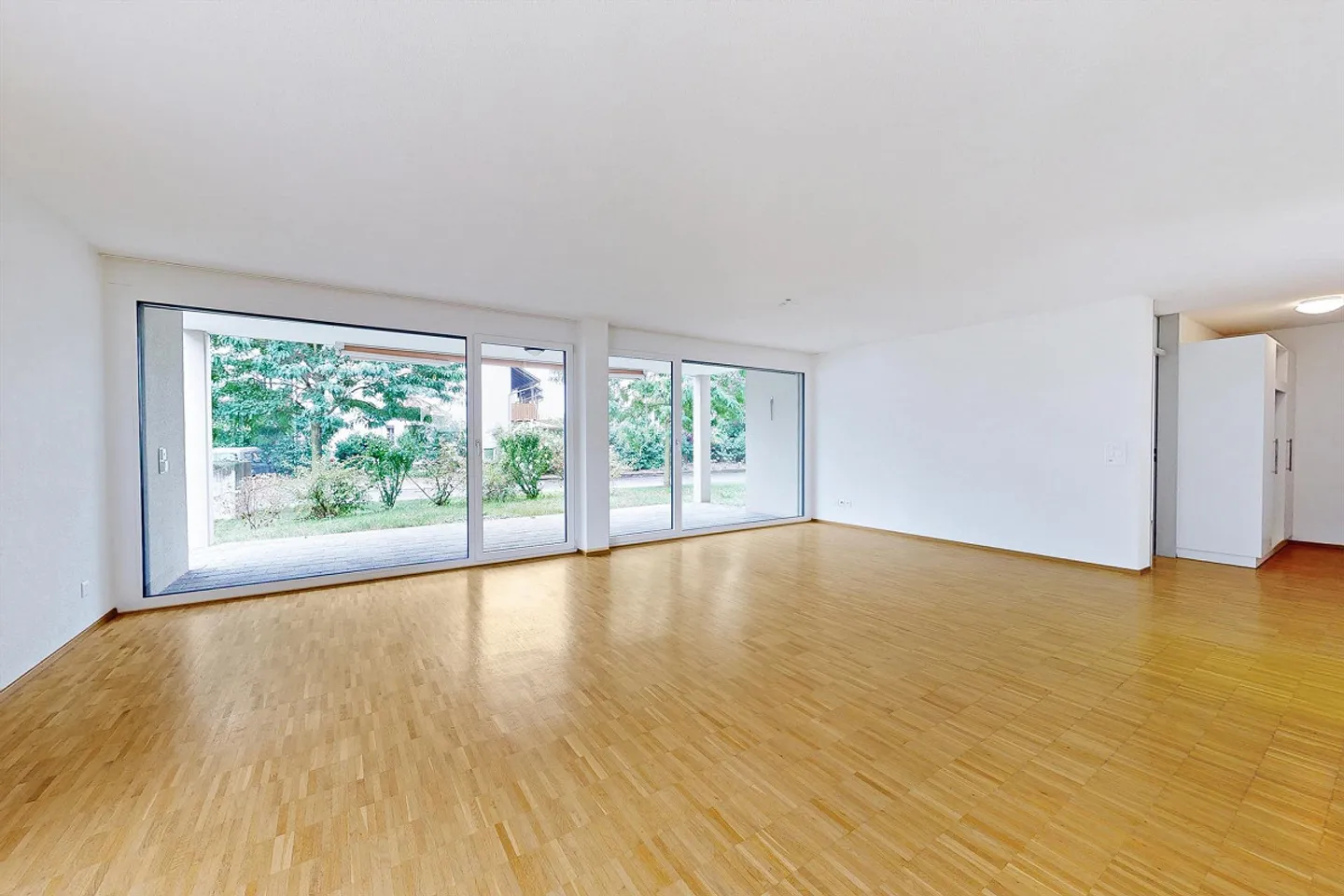 Geräumige Wohnung mit Garten - Foto 4 von 10