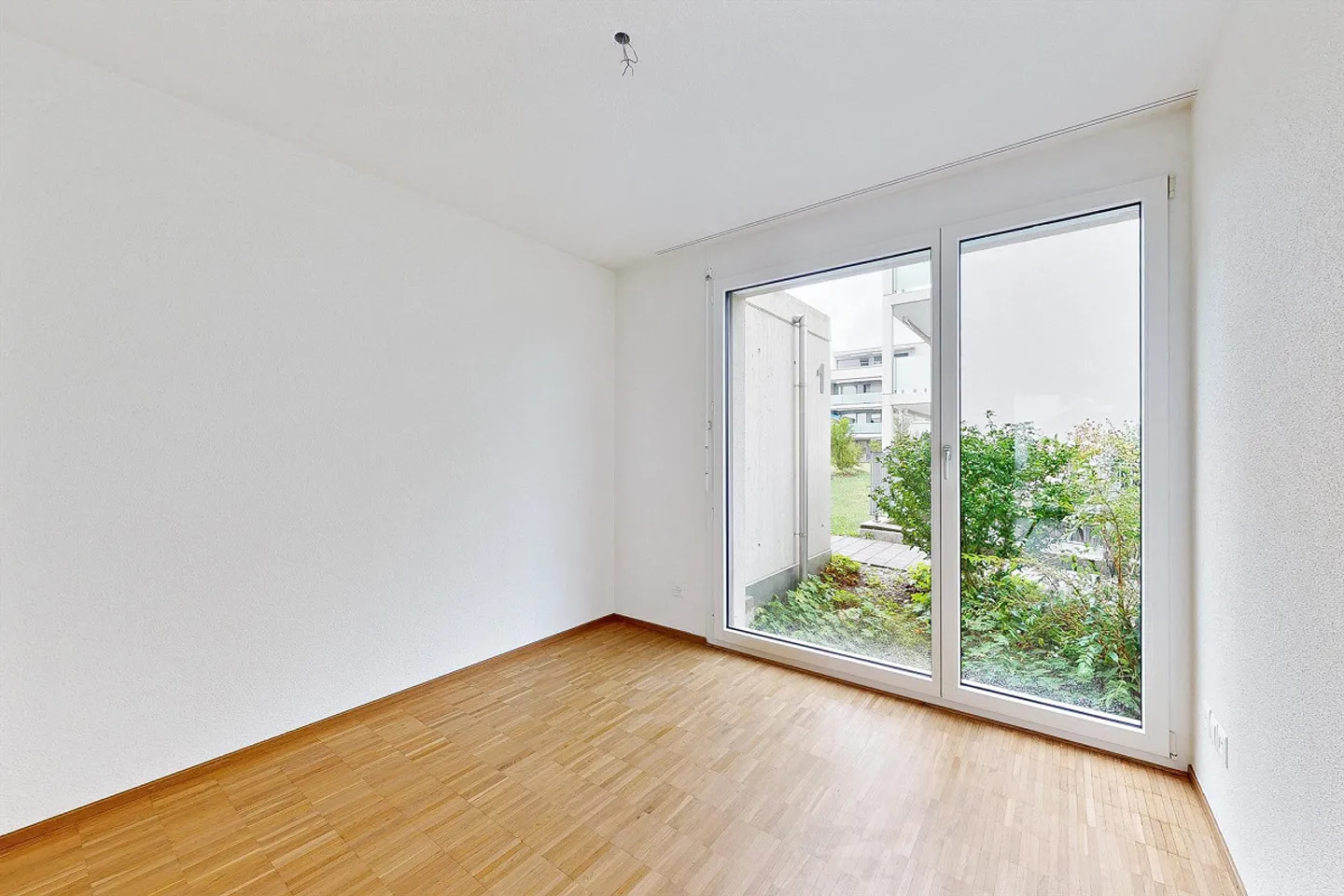 Geräumige Wohnung mit Garten - Foto 6 von 10