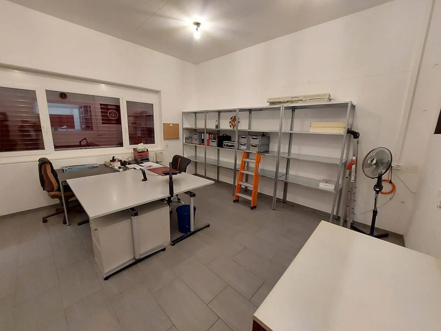 Spazio commerciale/Officina/Ufficio Piano Terra - Foto 5 di 11