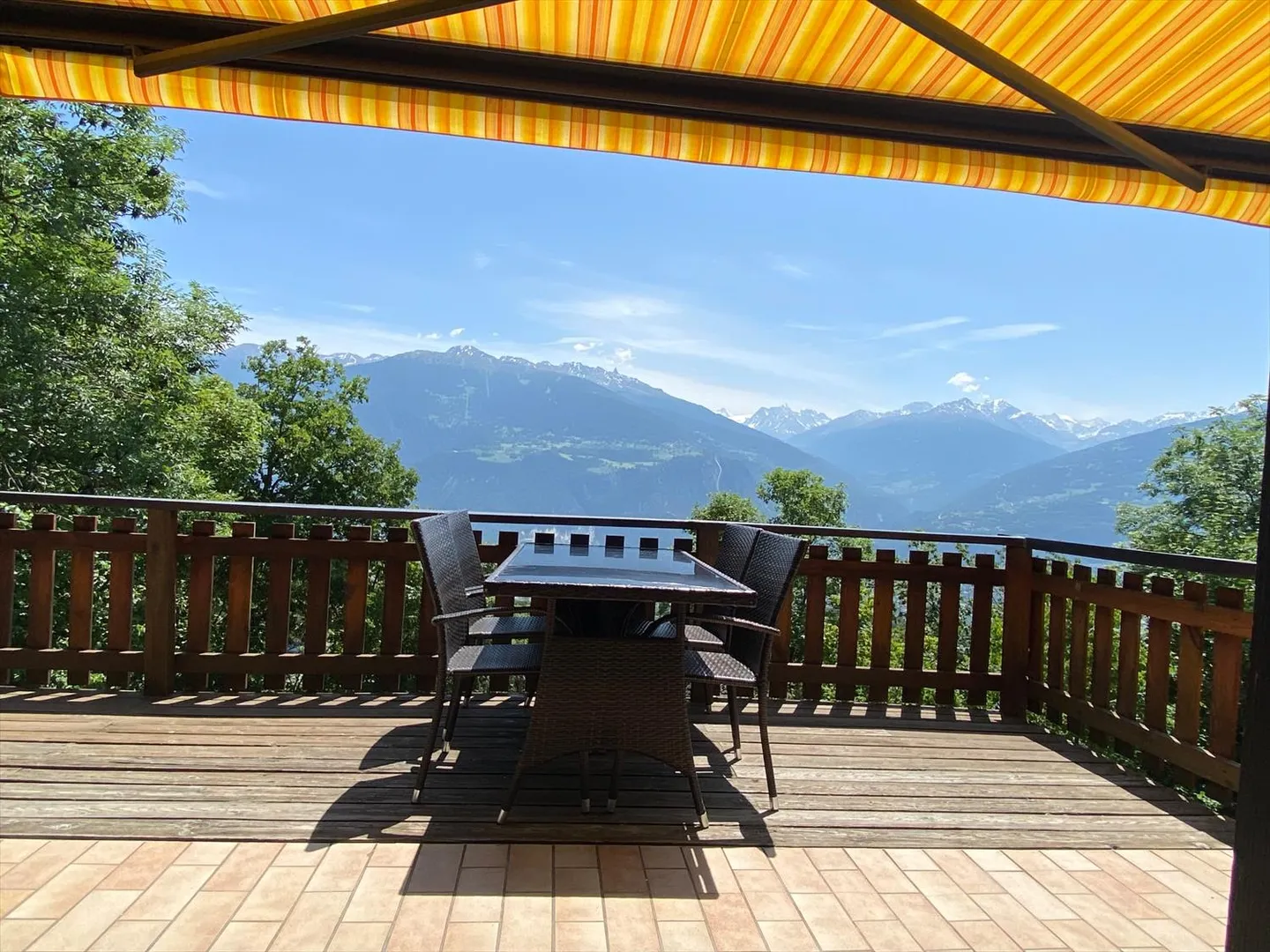 Chalet for sale - Photo 7 of 13