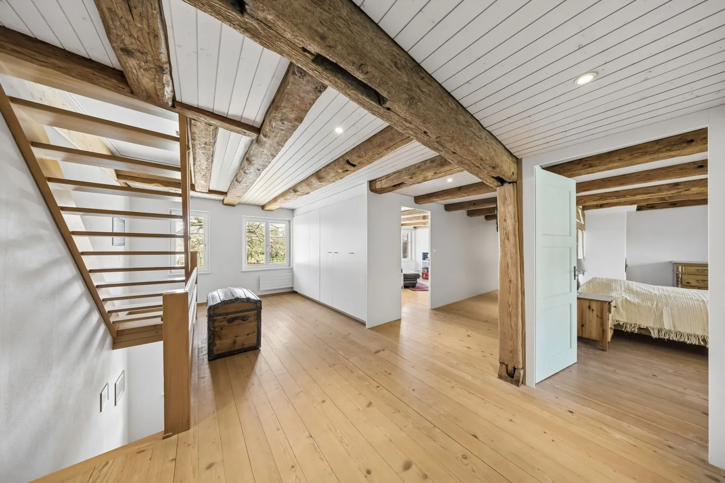 ROW HOUSE WITH BARN SECTION AND SPACE FOR 8 HORSES - Photo 2 of 10