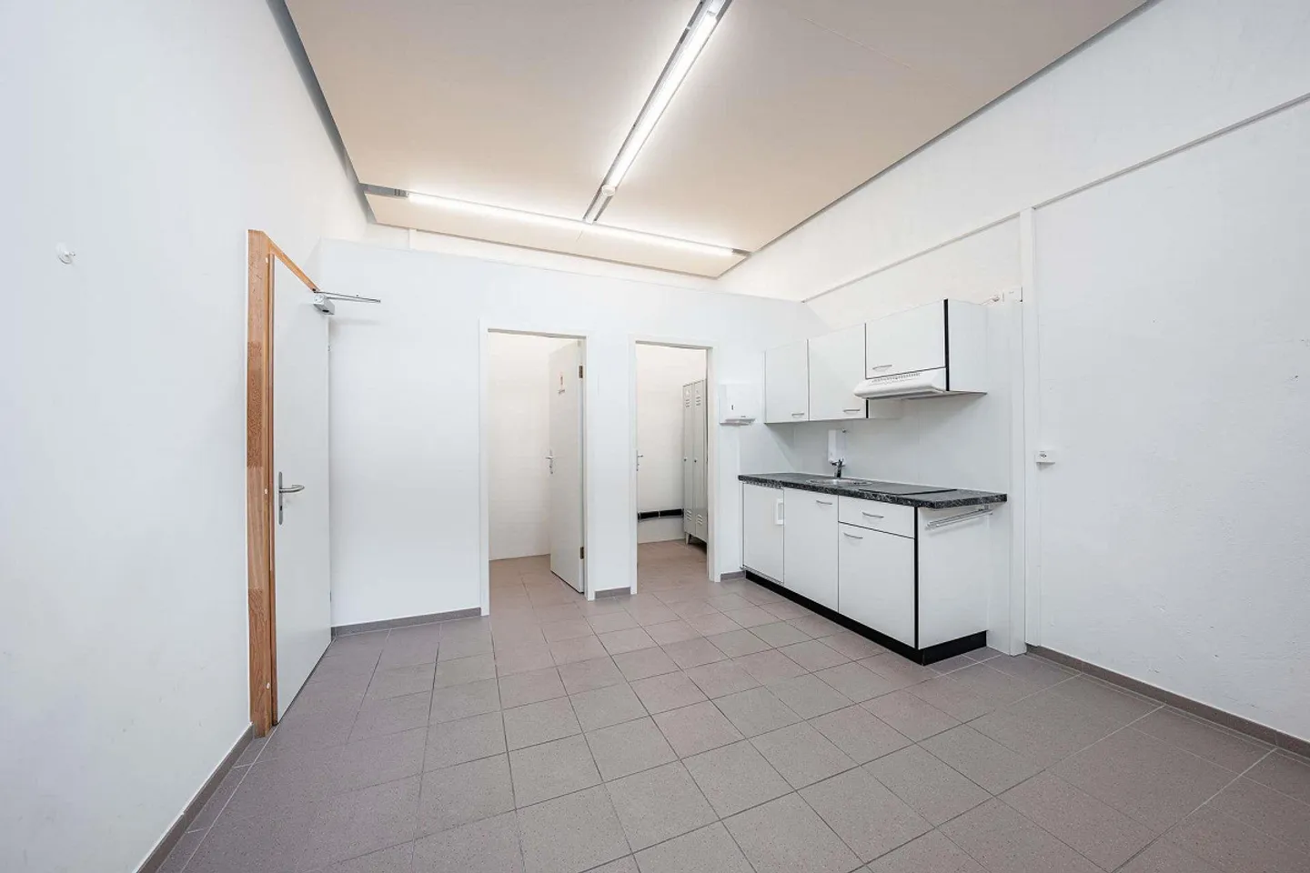 Space for Development! Start anew and centrally in Goldach! - Photo 8 of 10