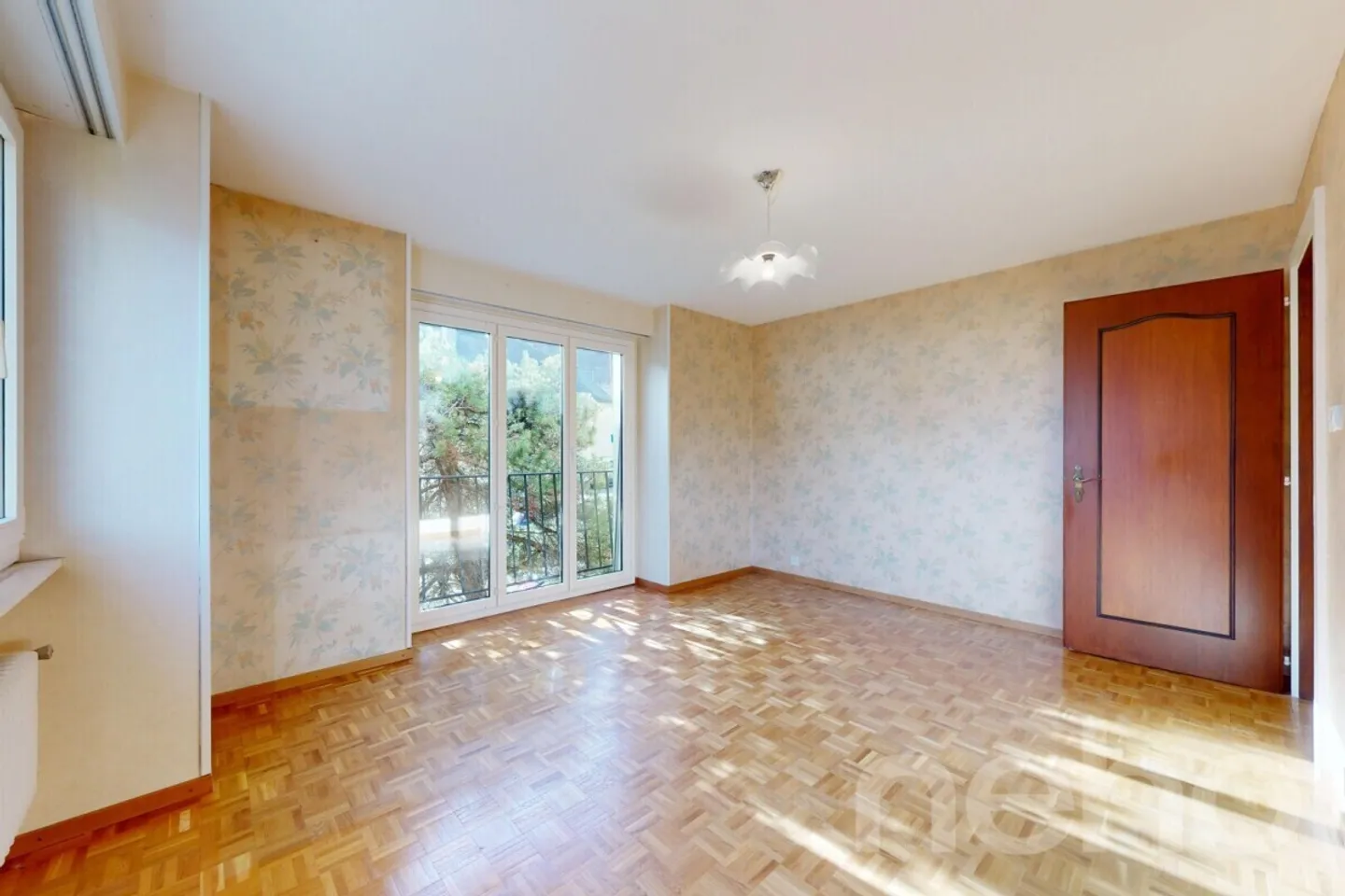 Multi-family house with three units in the center of Vouvry - Photo 7 of 12