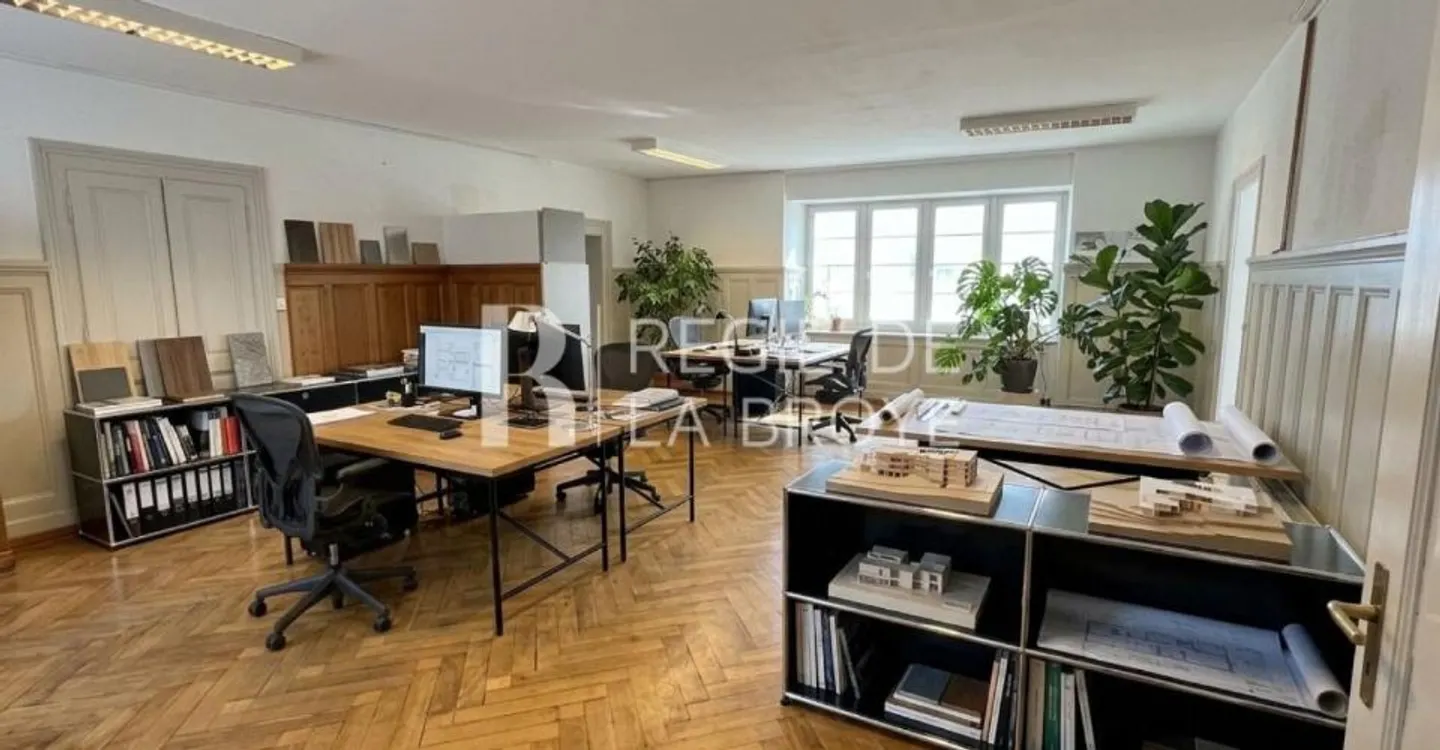 Local commercial de 62 m² à Estavayer-le-Lac - Photo 1 sur 6