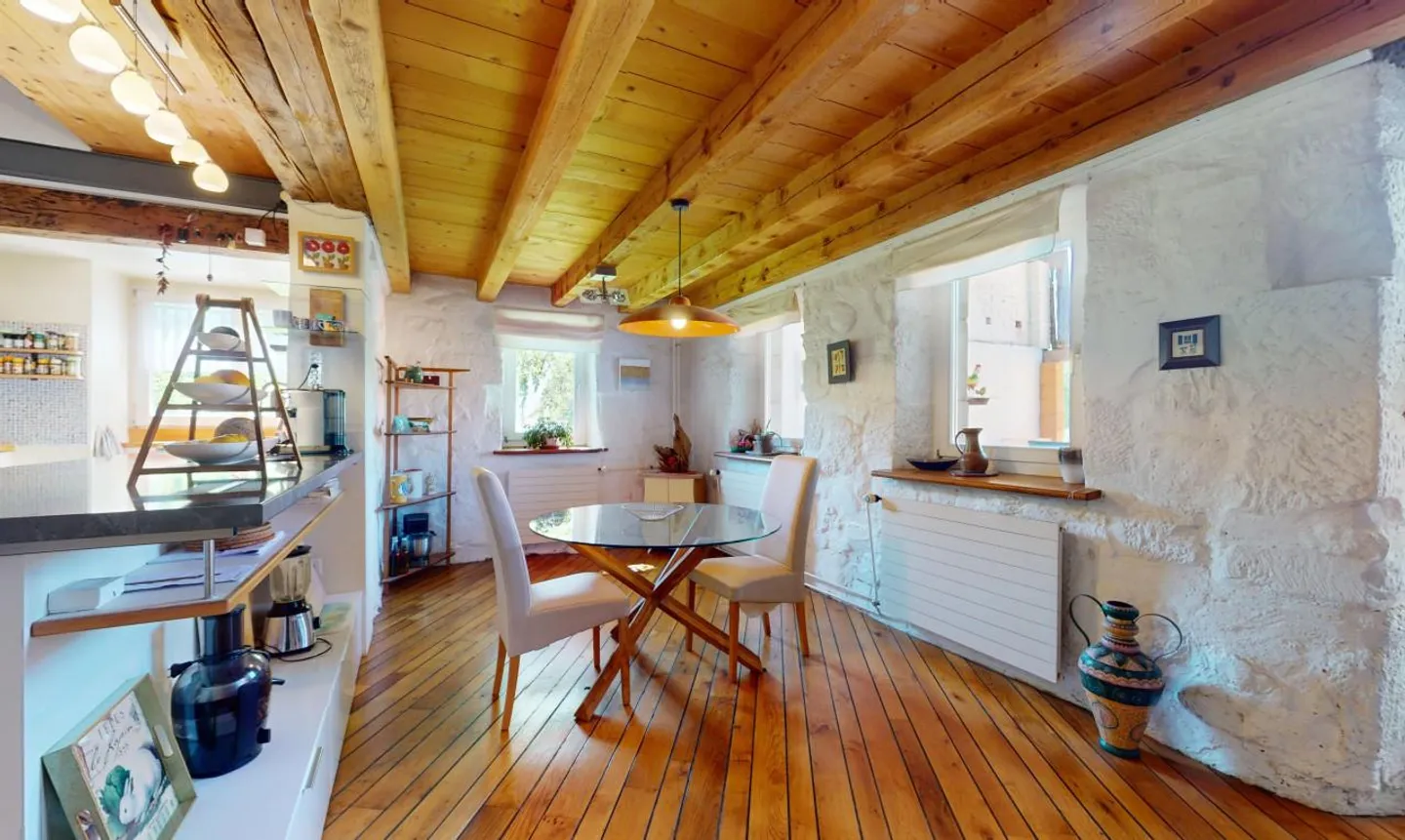 Magnificent renovated farmhouse with artisan workshop in the heart of Broye - Photo 8 of 13