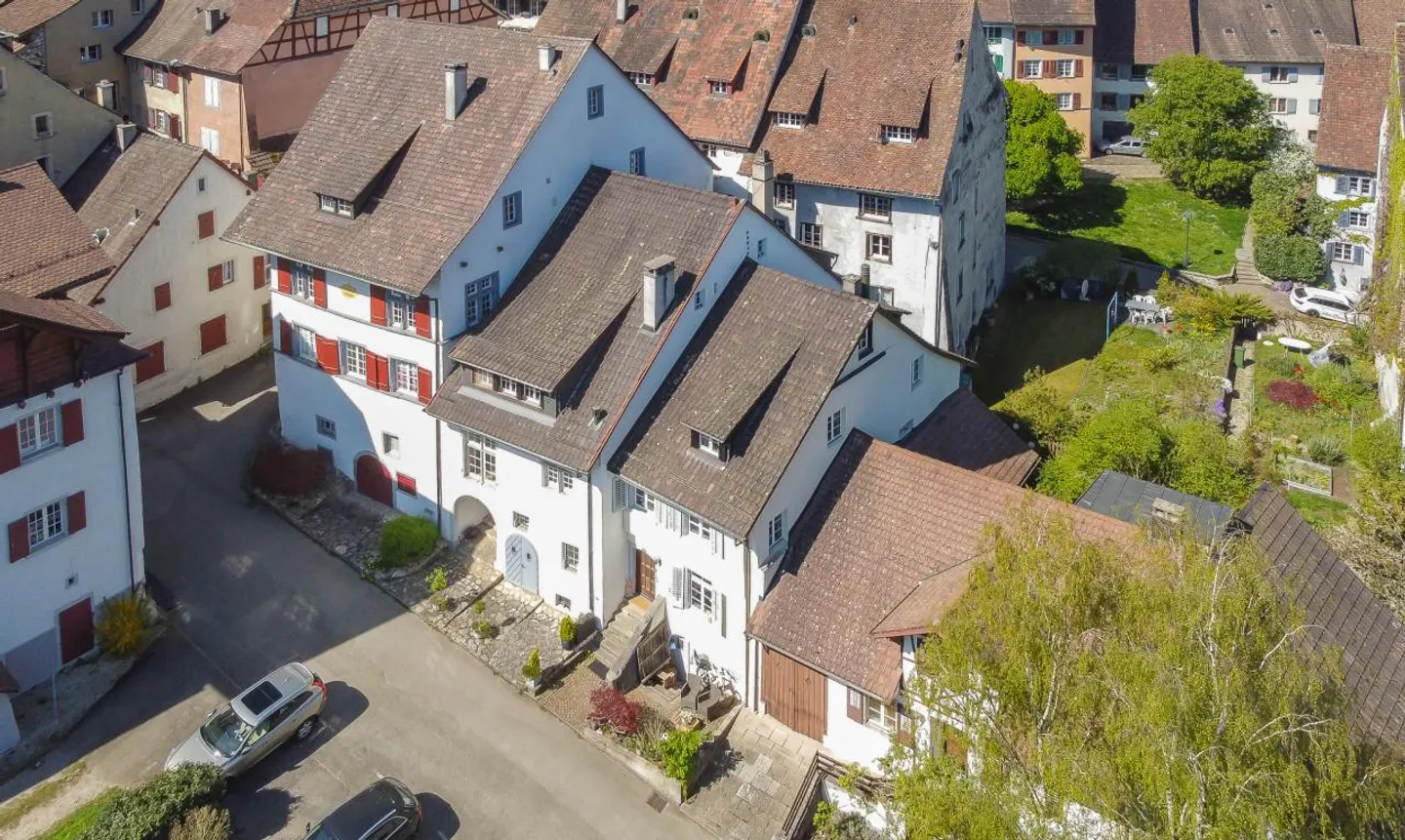 Un charmant appartement en duplex vous attend - Photo 1 sur 11