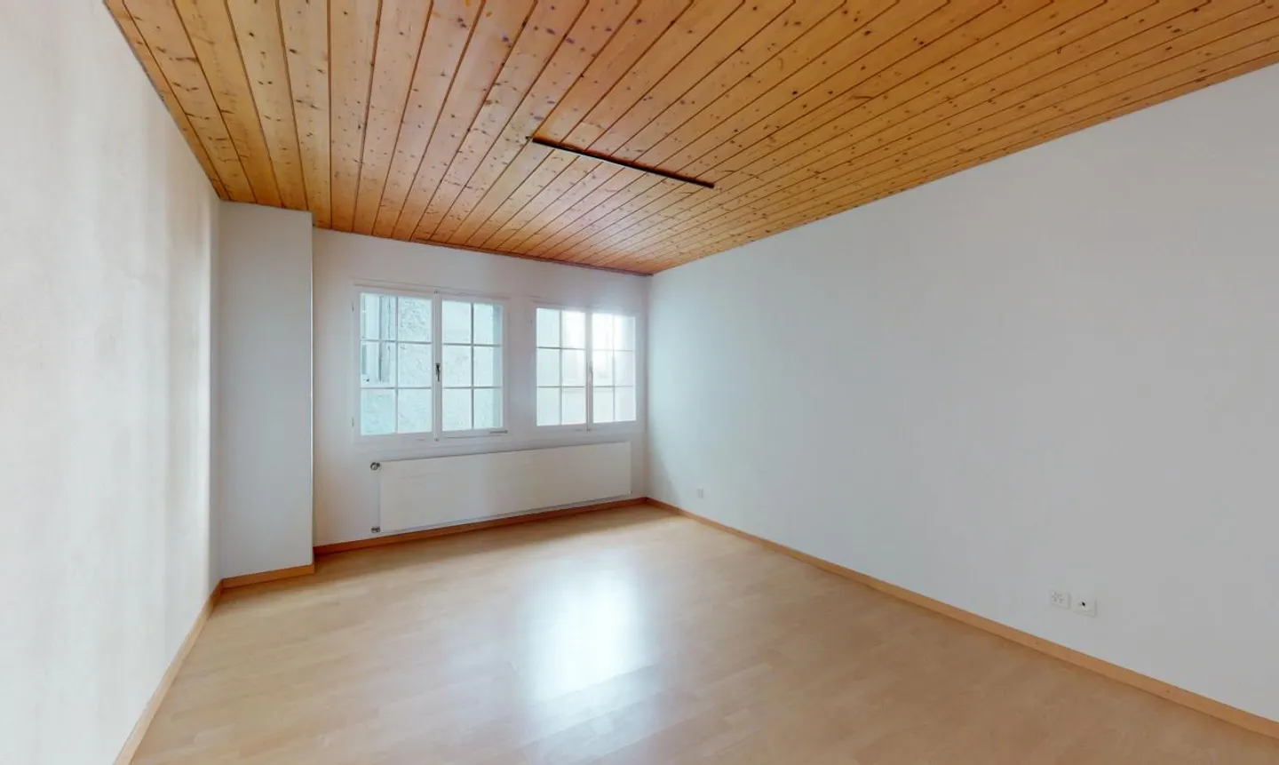 Un charmant appartement en duplex vous attend - Photo 8 sur 11