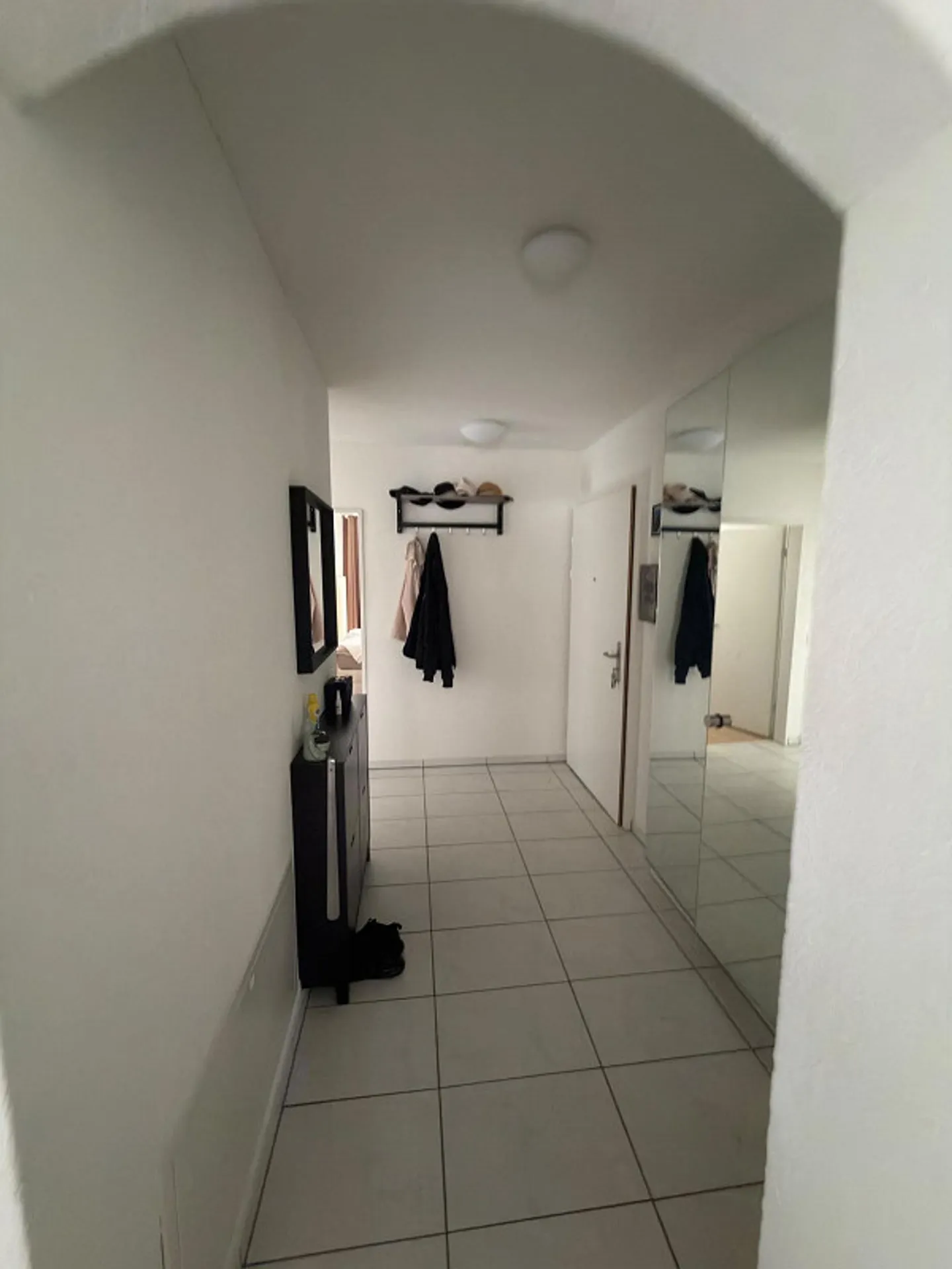 Modern 3.5-room apartment with large balcony in Niederglatt - Photo 10 of 12