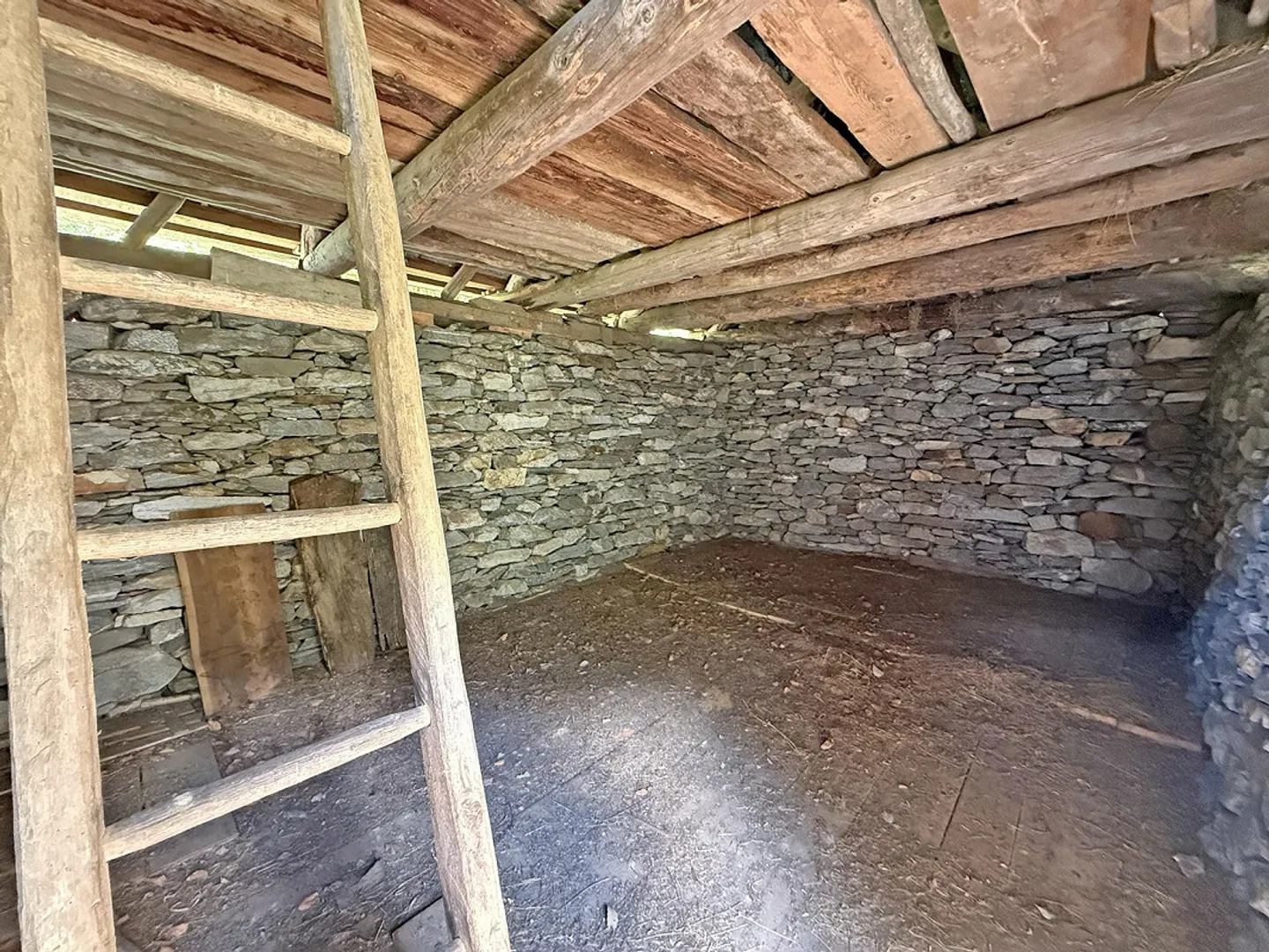 2 Rustico for renovation with building land - Photo 6 of 17