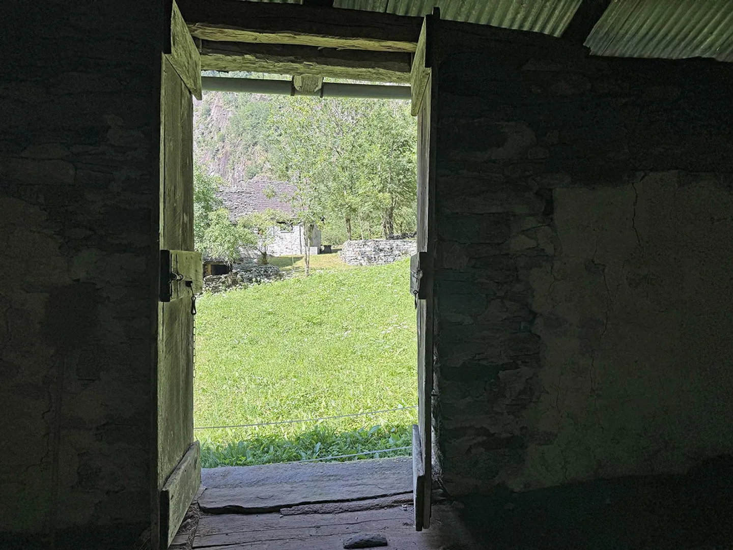 2 Rustico for renovation with building land - Photo 12 of 17