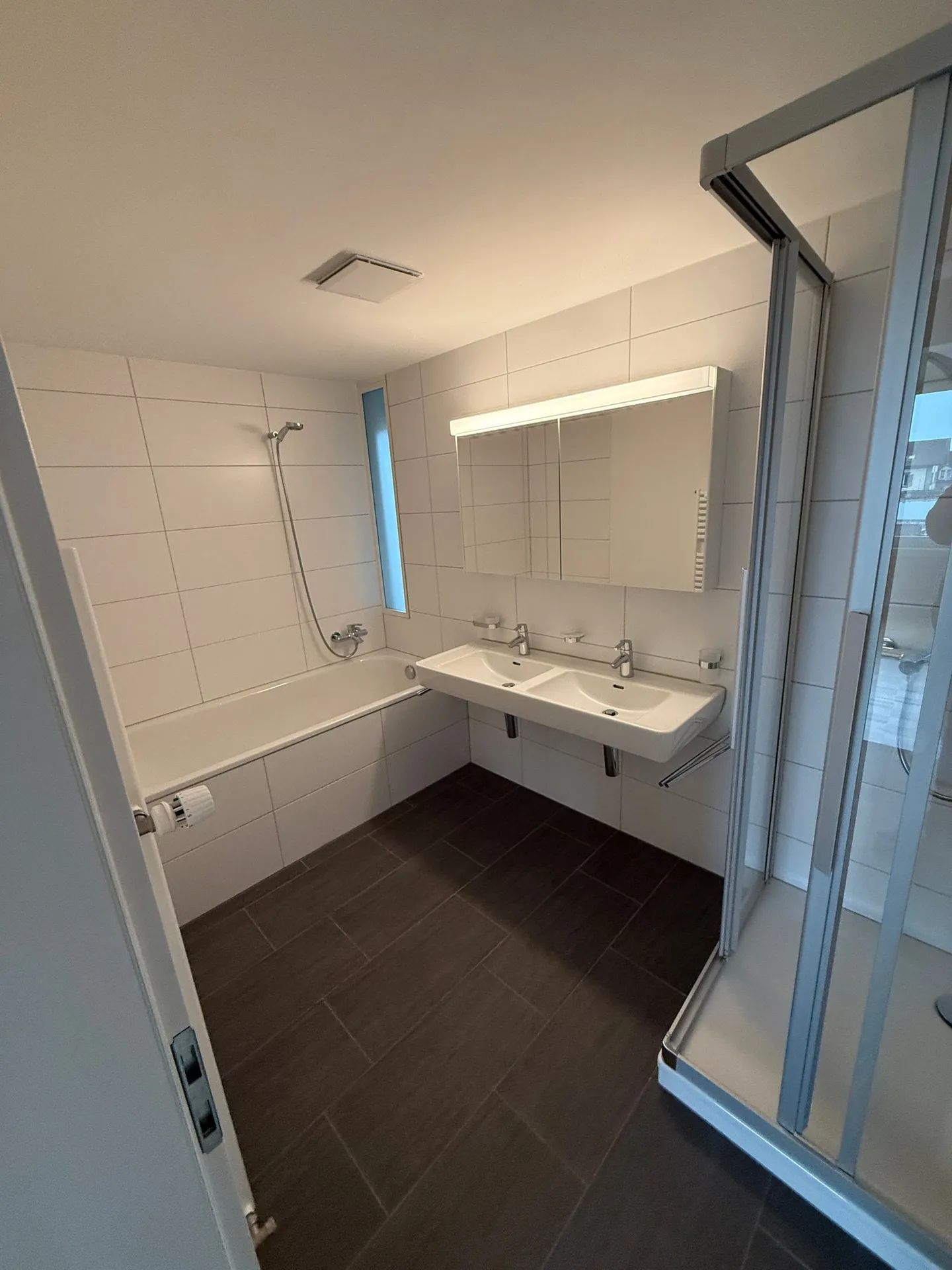 Grosszügige 5-Zimmer-Wohnung in zentraler Lage – nahe der alten Aare - Photo 7 of 20