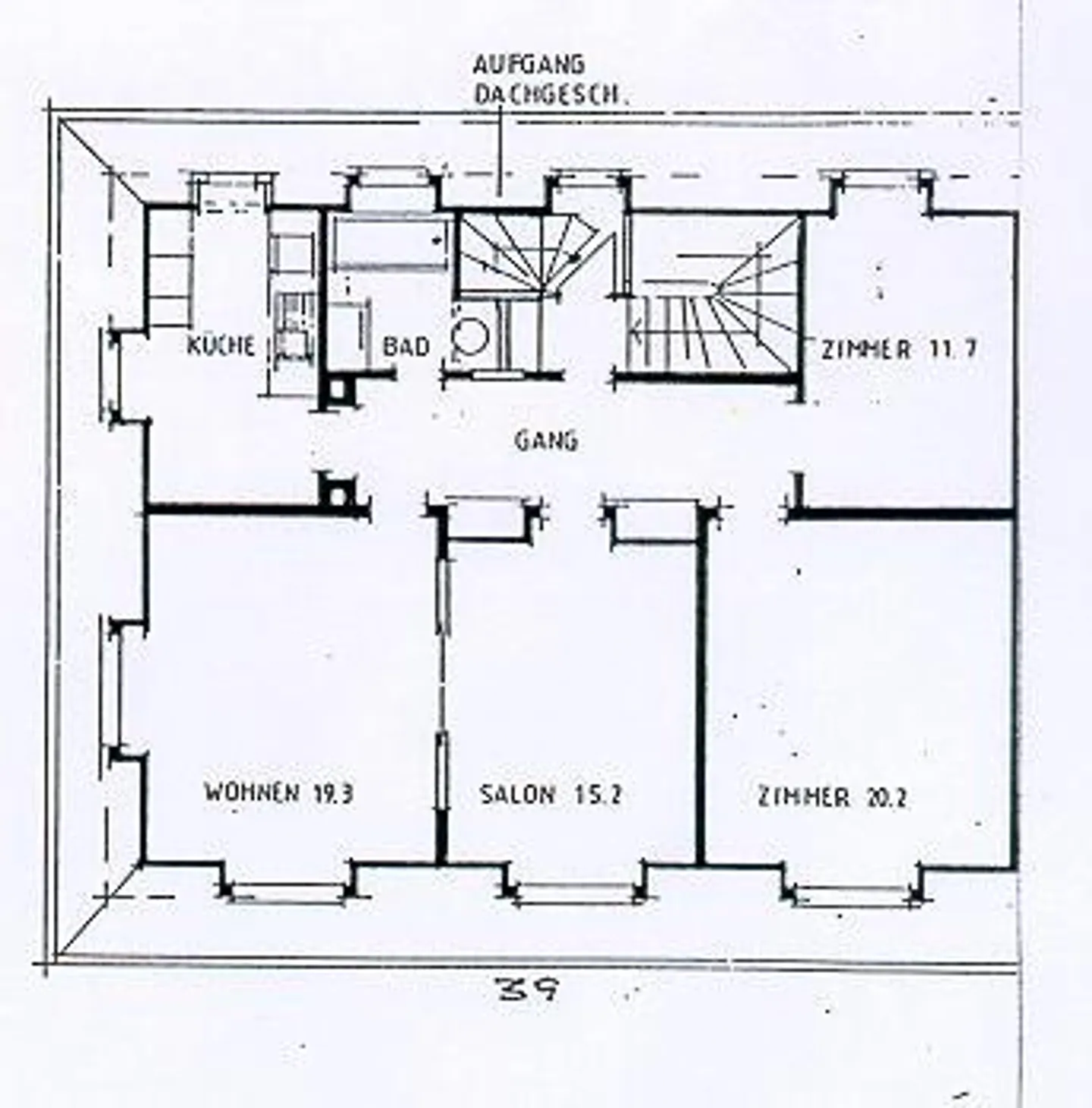 Charming 4-Room Old Building Apartment - Photo 7 of 7