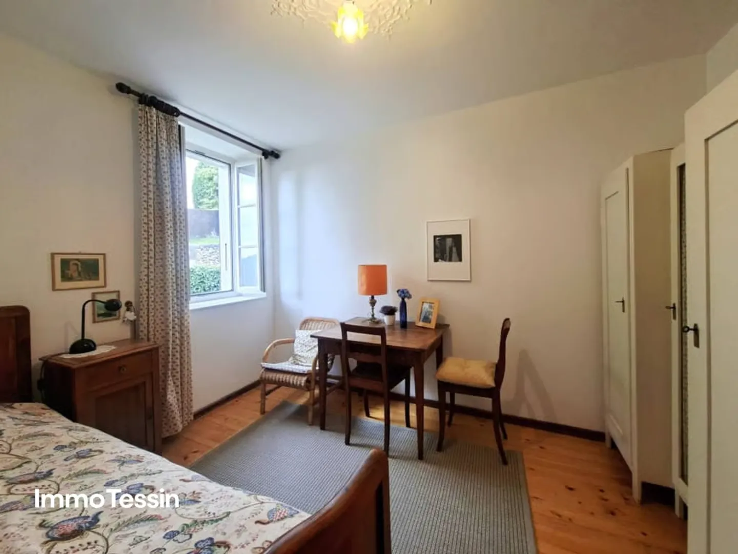 Lovingly renovated house in the heart of the Nucleo of Bidogno with its own garden at a great price - Photo 12 of 13