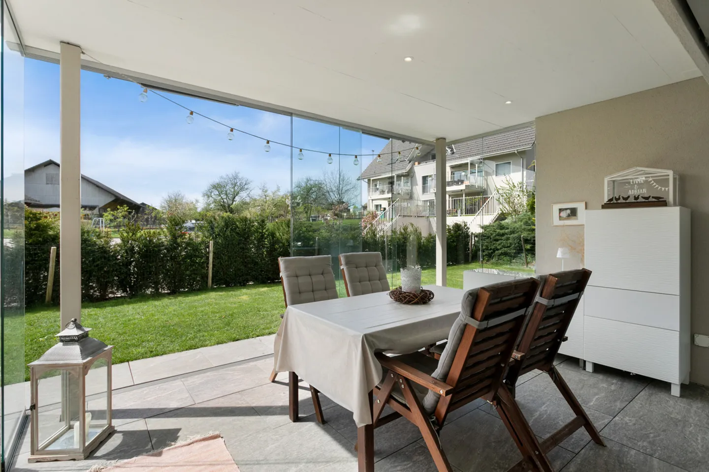 Arrive and feel at home - Modern room layout with protected terrace - Photo 1 of 7