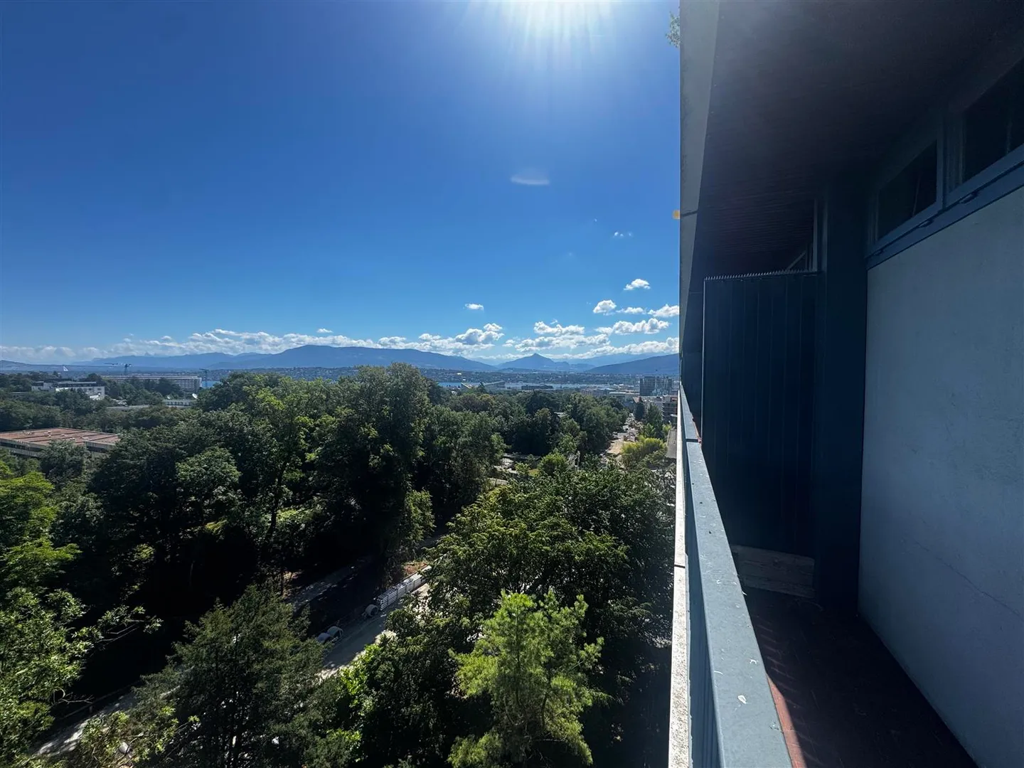 Appartamento Arredato con Balcone - Foto 4 di 5