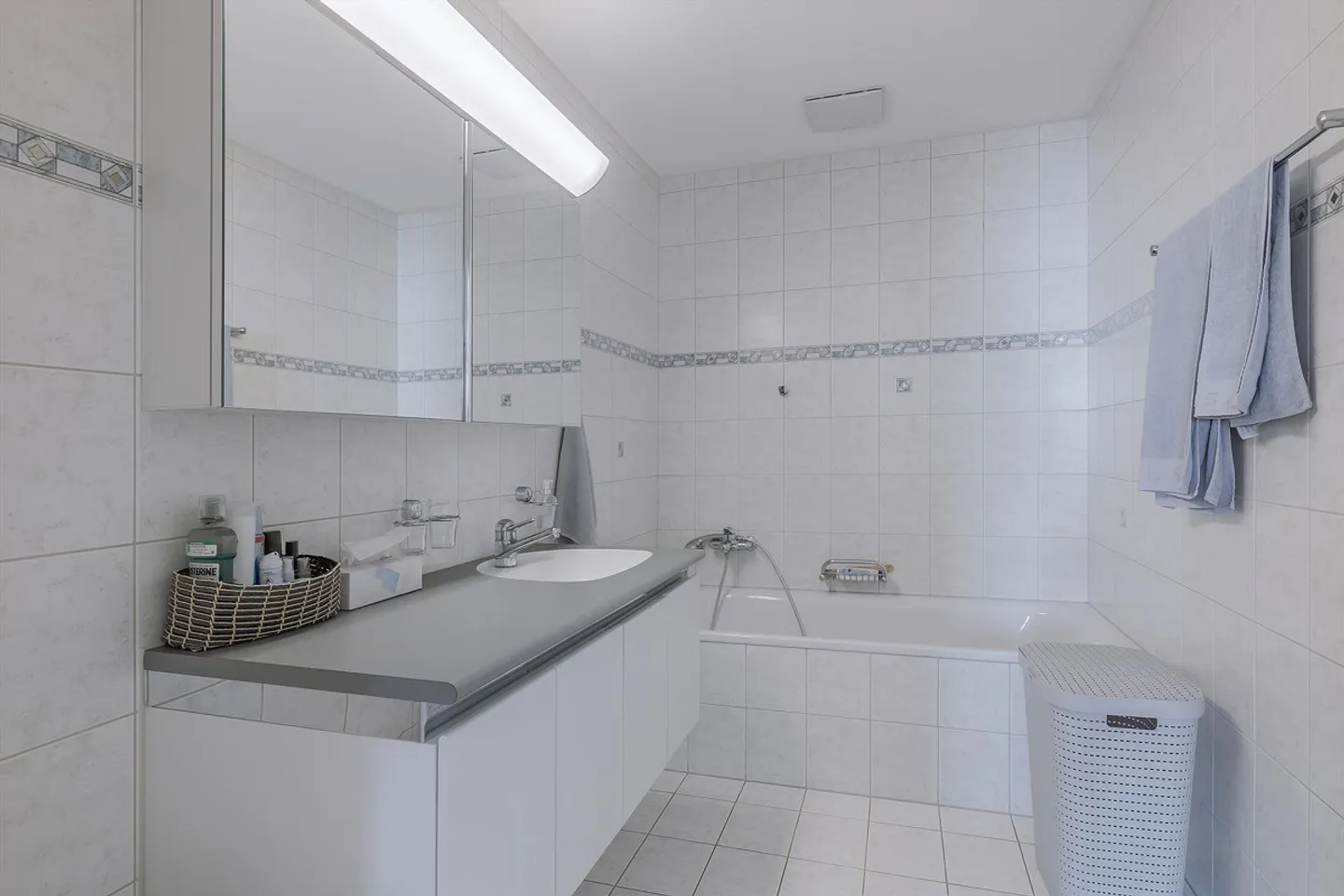 Appartamento attraente di 4½ locali con grande balcone - Urtenen-Schönbühl - Foto 7 di 11