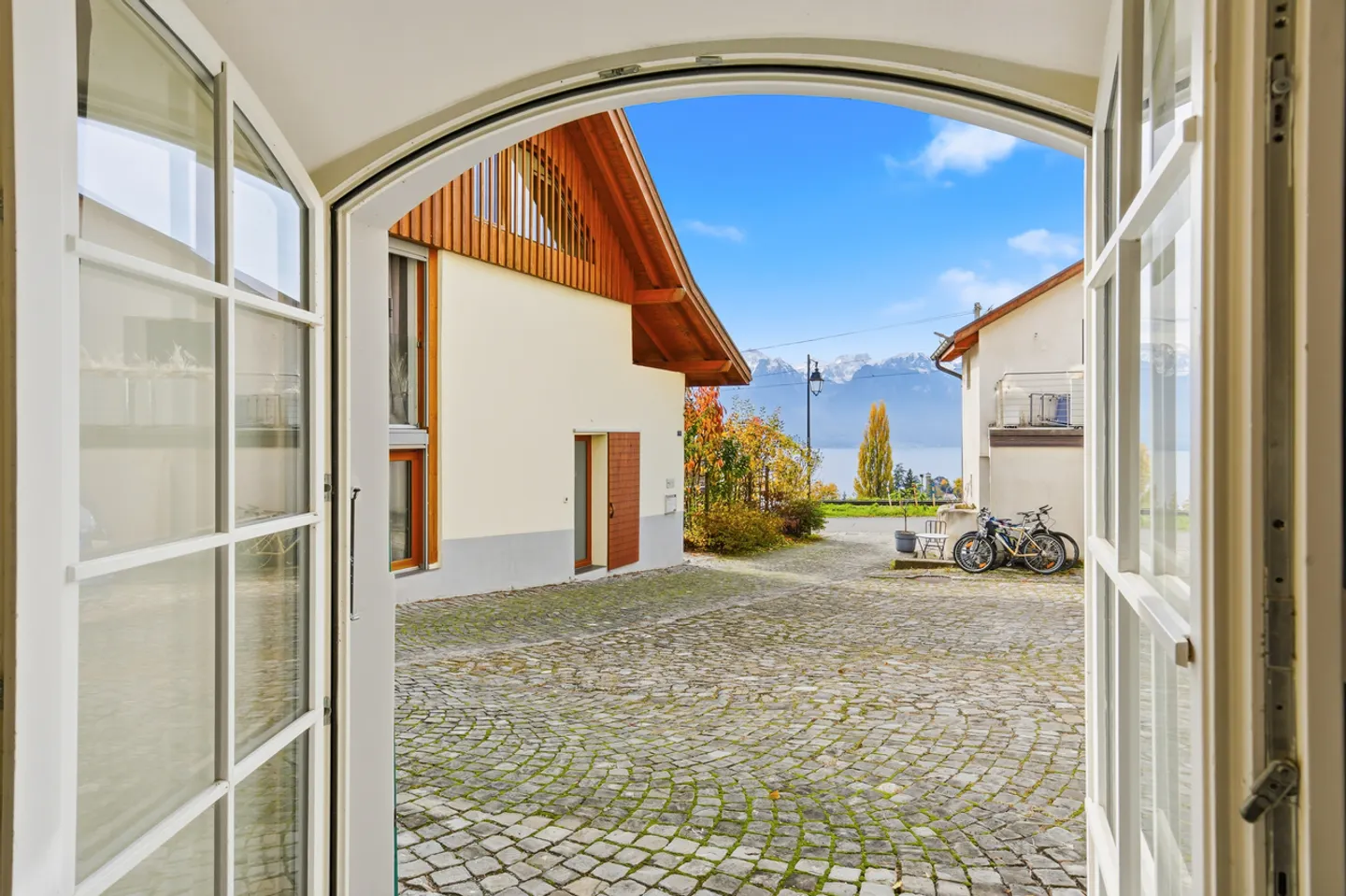 Maison de ville charmante avec vue sur le lac - Photo 26 sur 33