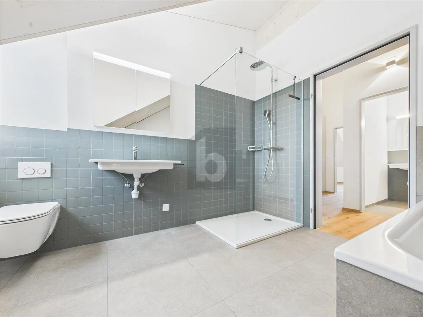 ATMOSFERA CONFORTEVOLE IN UN QUARTIERE FAMILIARE TRANQUILLO - Foto 4 di 6
