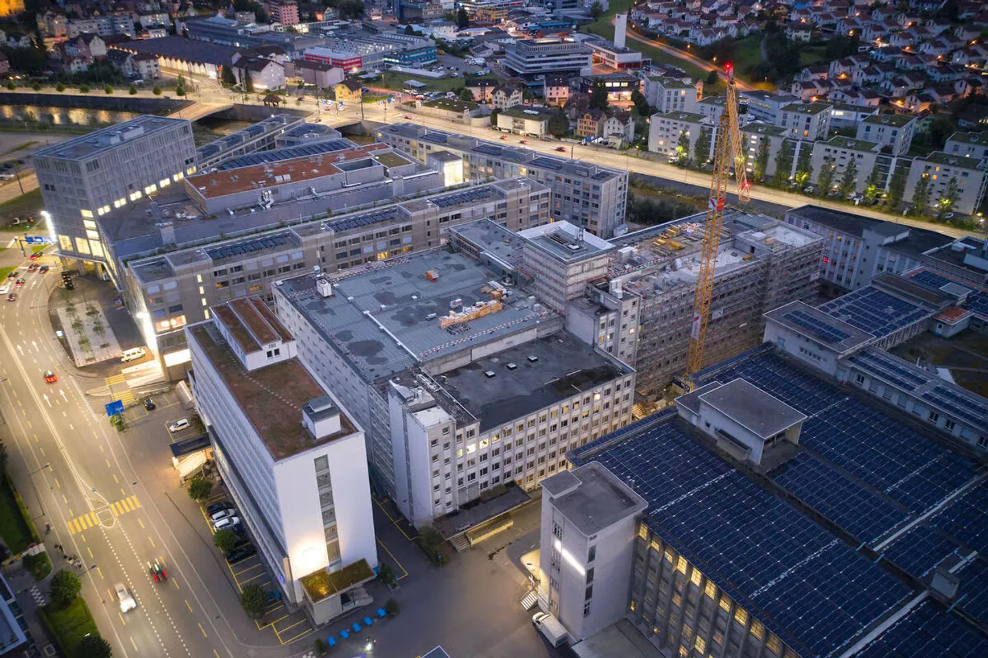 Flexible rental spaces (530–2,650 m²) in one of the best locations - Photo 13 of 13