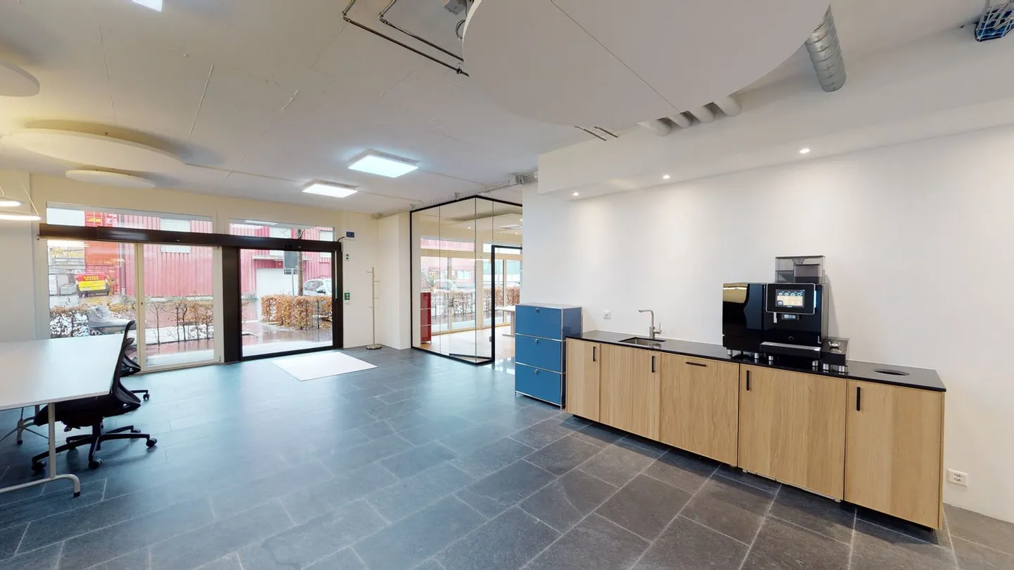 Most Modern Office in Baar/Zug – Your Strategic Location with Tax Benefits - Photo 10 of 10