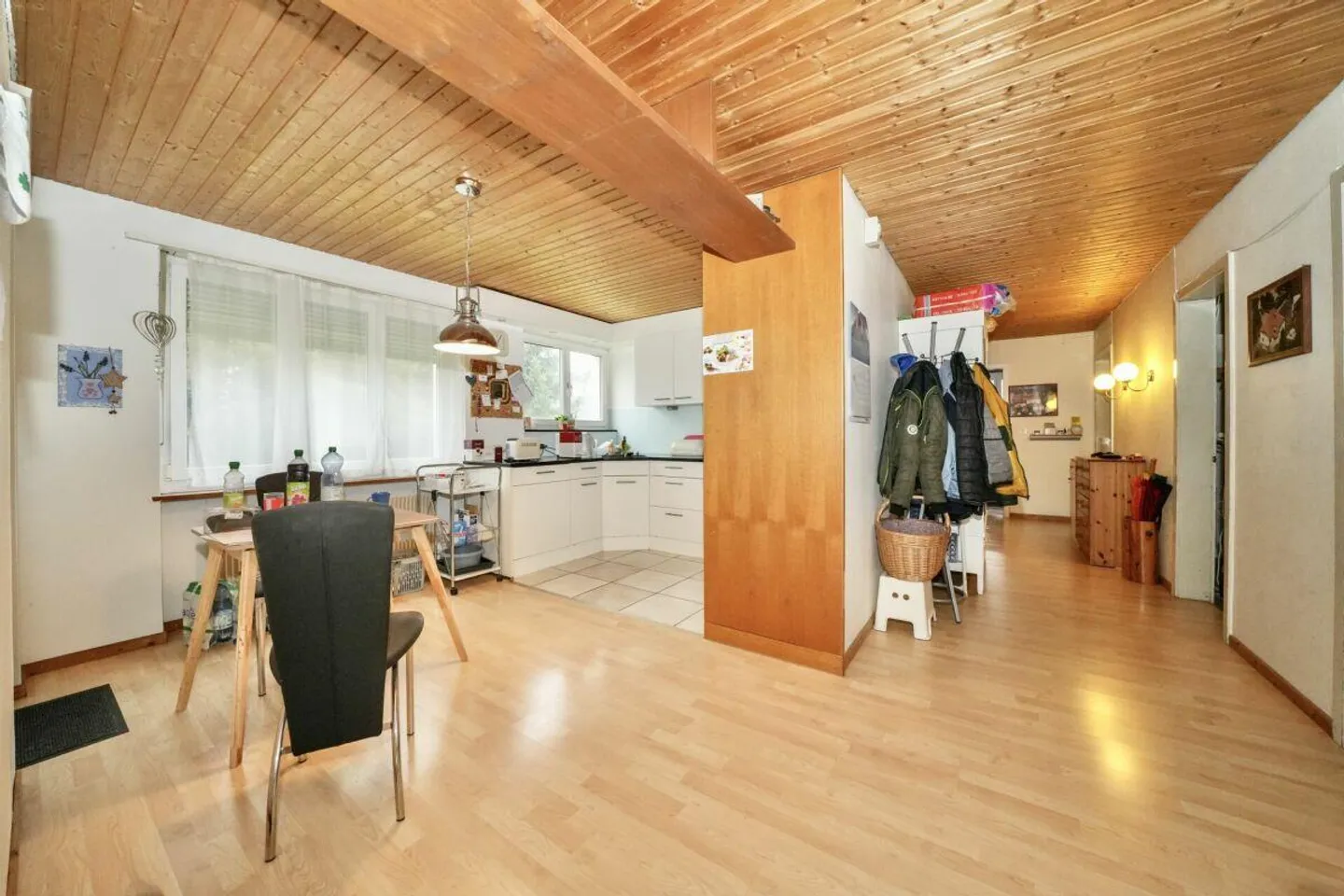 GROSSZÜGIGE WOHNUNG IN RUHIGER LAGE MIT WINTERGARTEN - Photo 11 sur 16