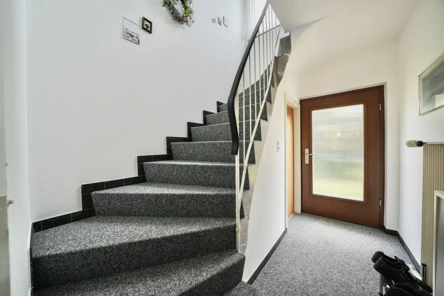 GROSSZÜGIGE WOHNUNG IN RUHIGER LAGE MIT WINTERGARTEN - Photo 14 sur 16